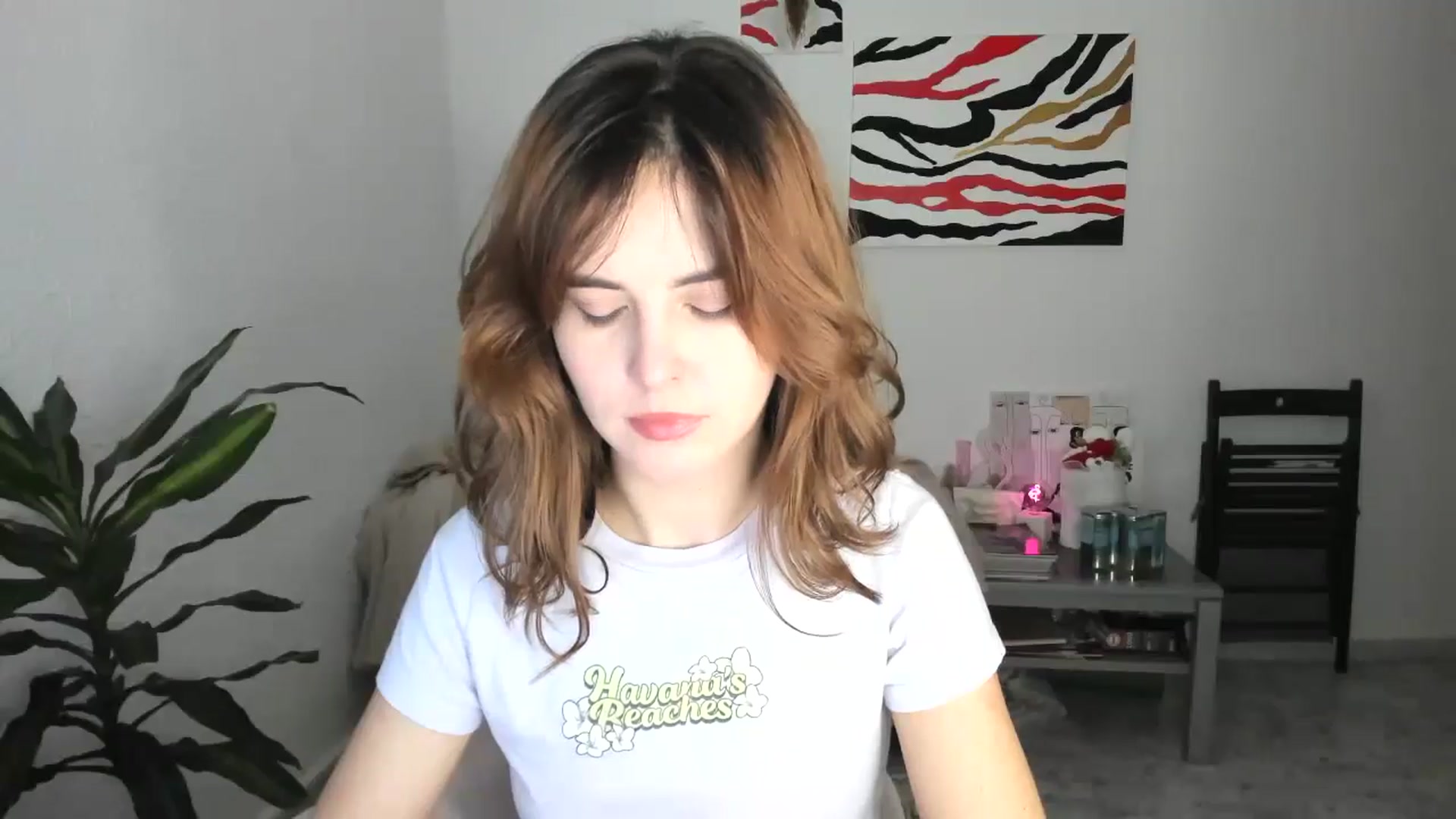 Gallery image thumbnail from AhahaGirl's myfreecams stream on, 01/17/2026, 17:00 image 2 of 20