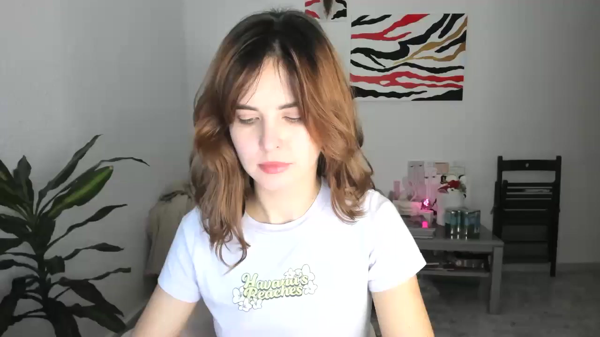 Gallery image thumbnail from AhahaGirl's myfreecams stream on, 01/17/2026, 17:00 image 4 of 20