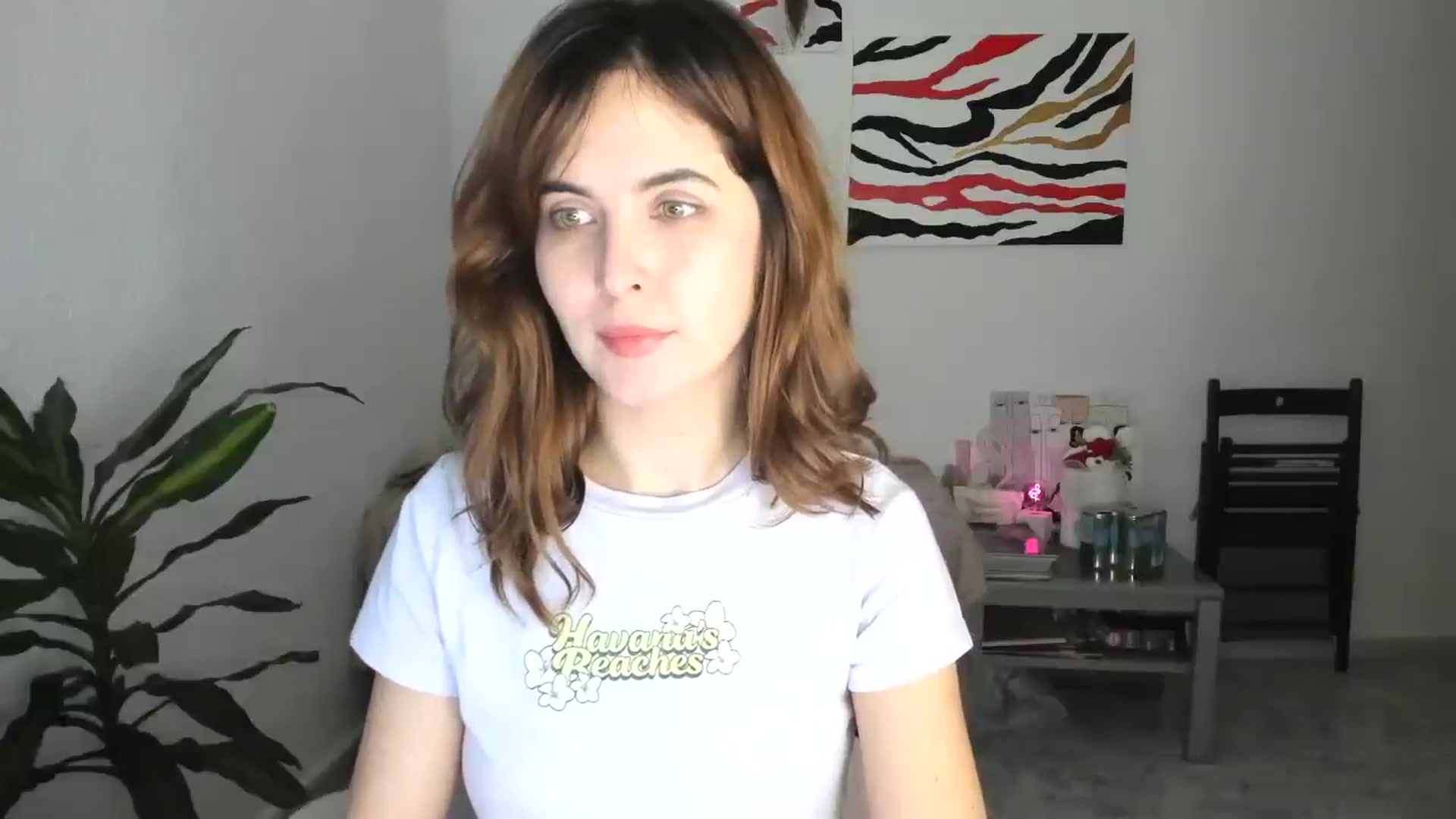 Gallery image thumbnail from AhahaGirl's myfreecams stream on, 01/17/2026, 17:00 image 11 of 20