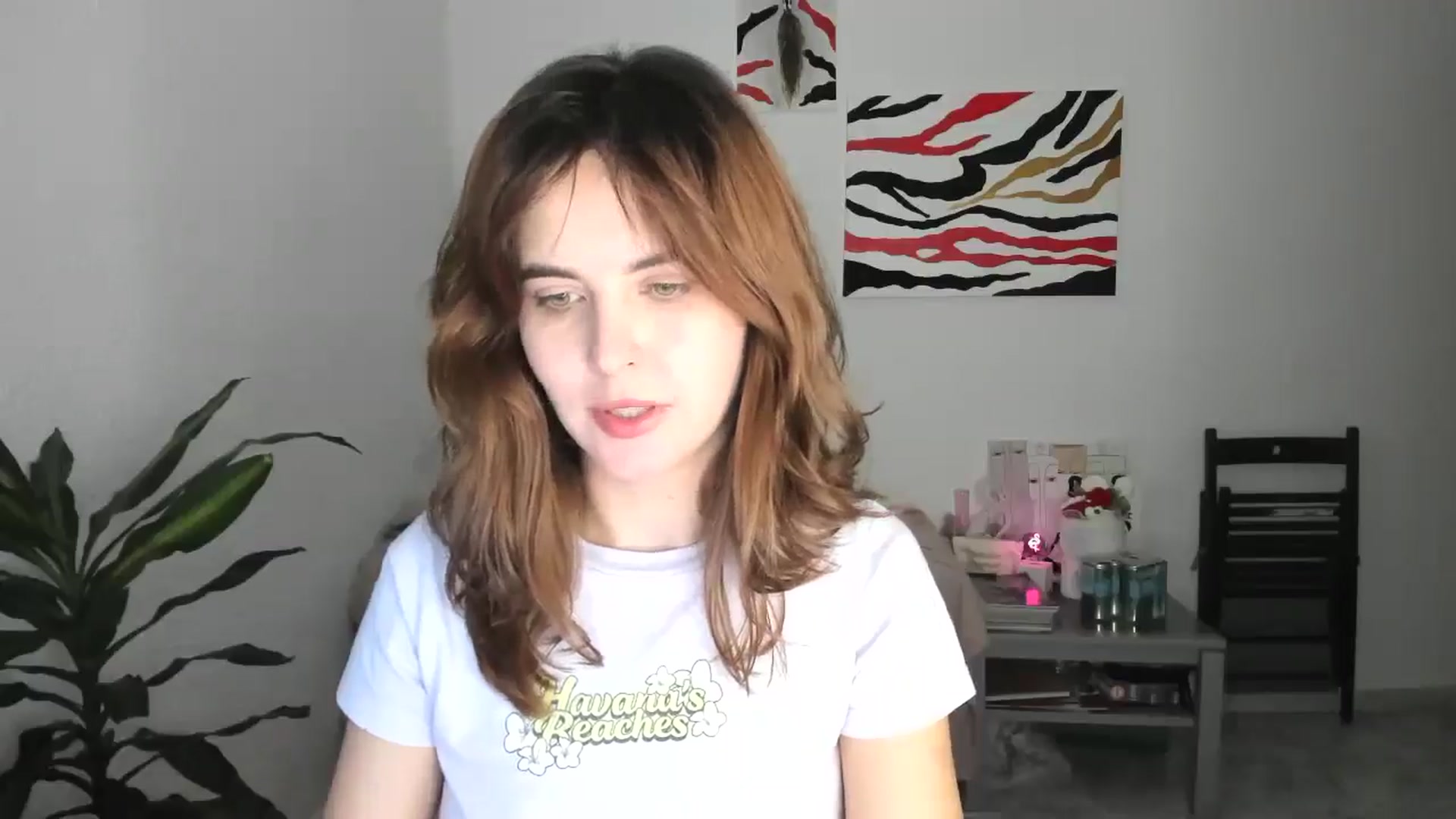 Gallery image thumbnail from AhahaGirl's myfreecams stream on, 01/17/2026, 17:00 image 20 of 20