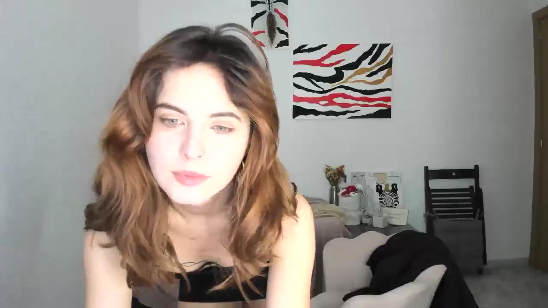 Gallery image thumbnail from AhahaGirl's myfreecams stream on, 01/26/2026, 15:11 image 6 of 20