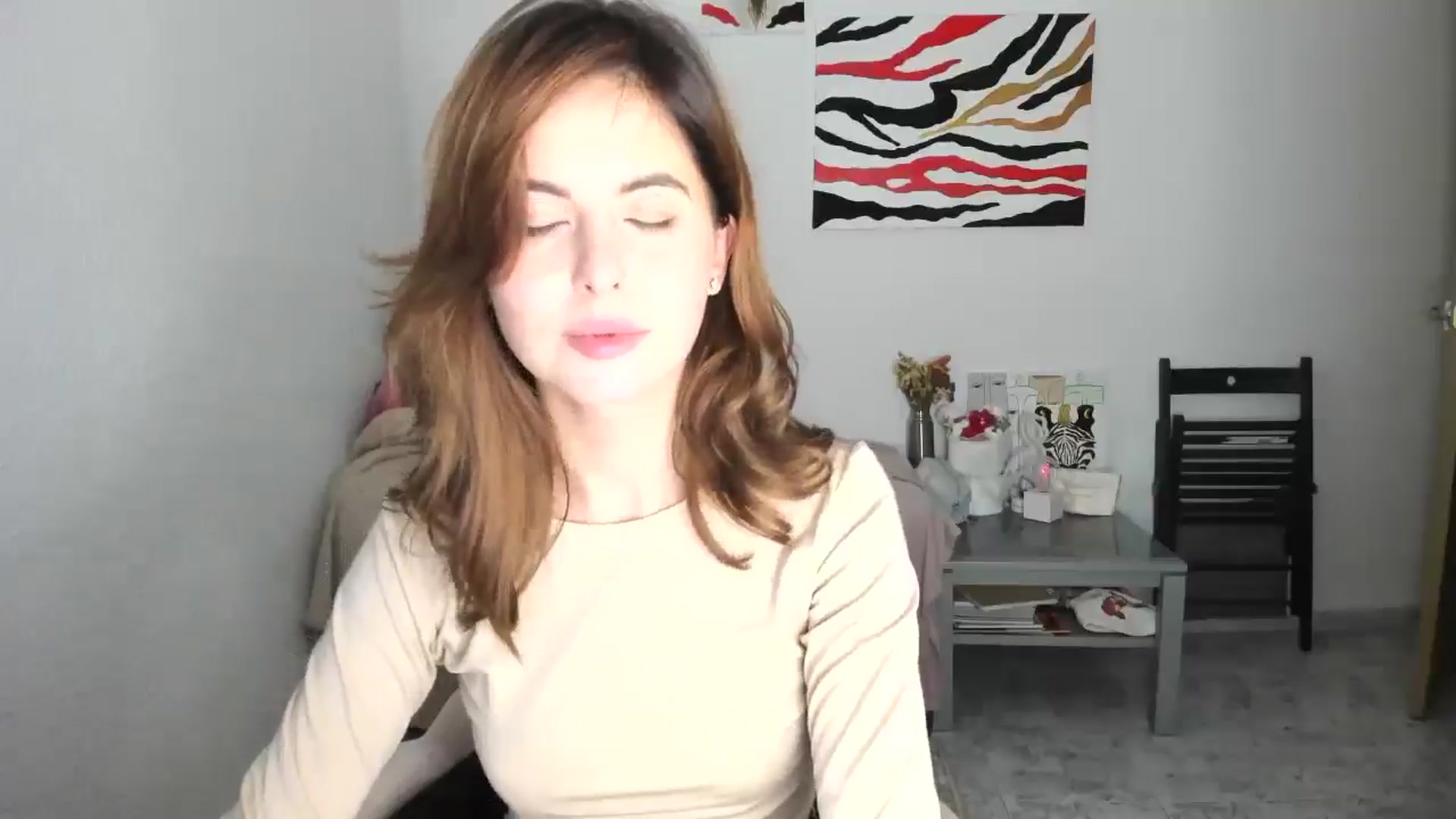 Gallery image thumbnail from AhahaGirl's myfreecams stream on, 01/28/2026, 20:19 image 4 of 20