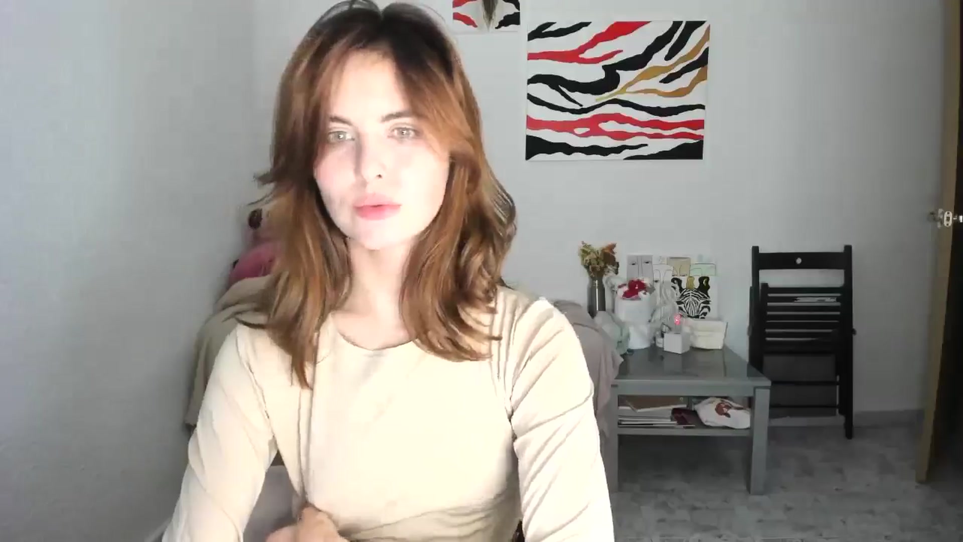 Gallery image thumbnail from AhahaGirl's myfreecams stream on, 01/28/2026, 20:19 image 17 of 20