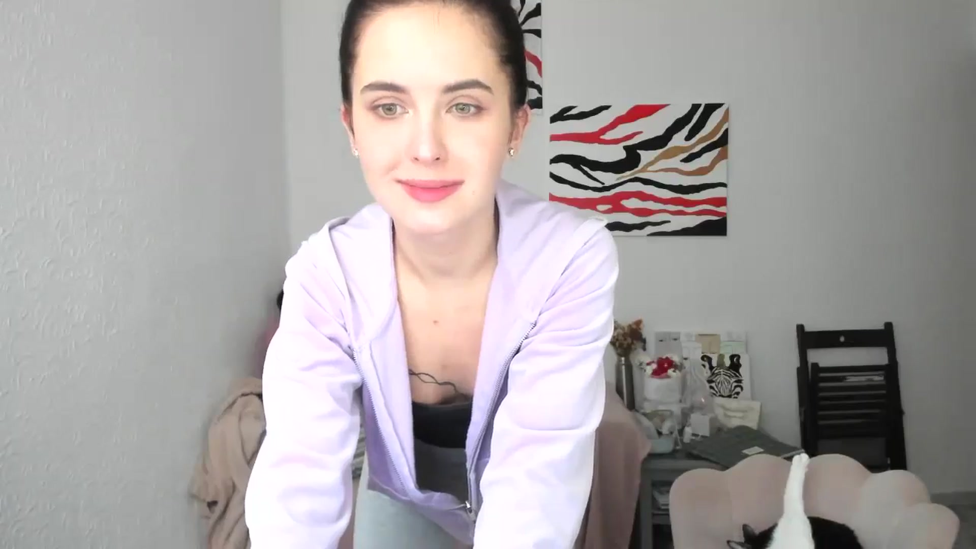 Gallery image thumbnail from AhahaGirl's myfreecams stream on, 02/06/2026, 16:18 image 4 of 20