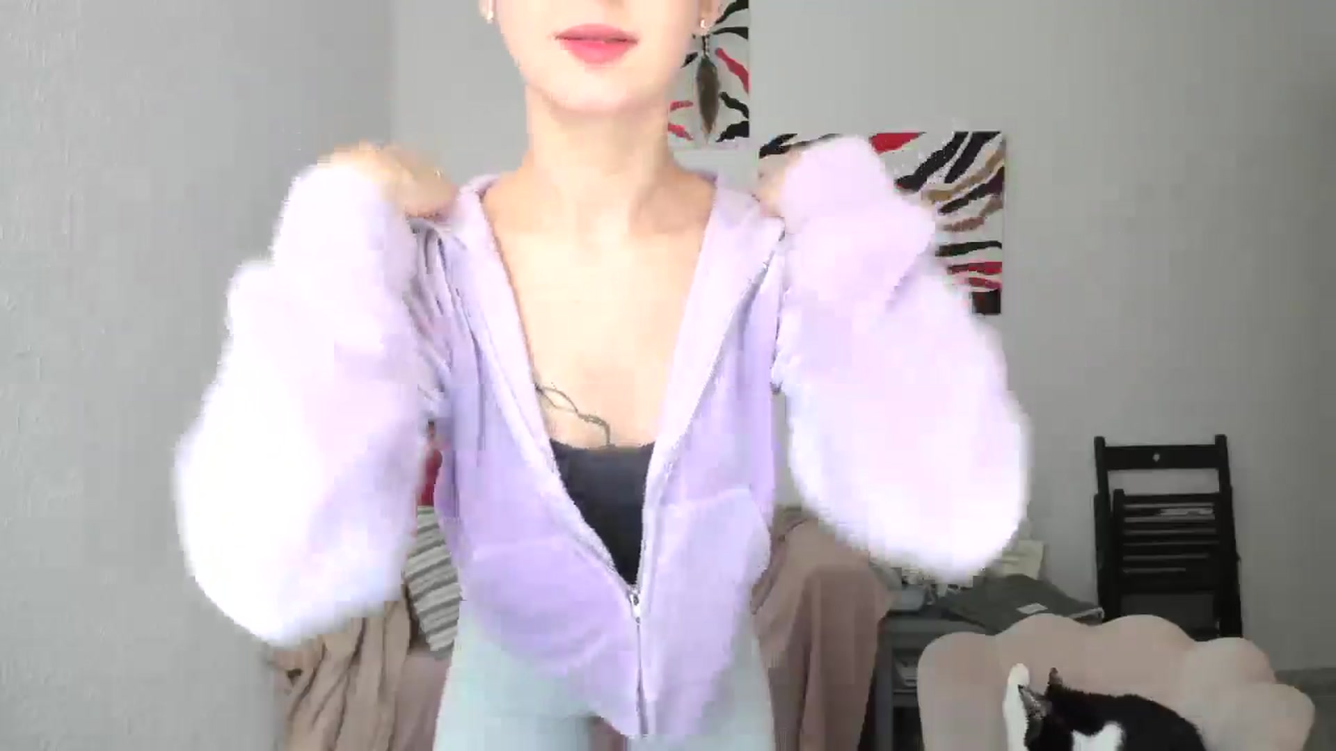 Gallery image thumbnail from AhahaGirl's myfreecams stream on, 02/06/2026, 16:18 image 3 of 20