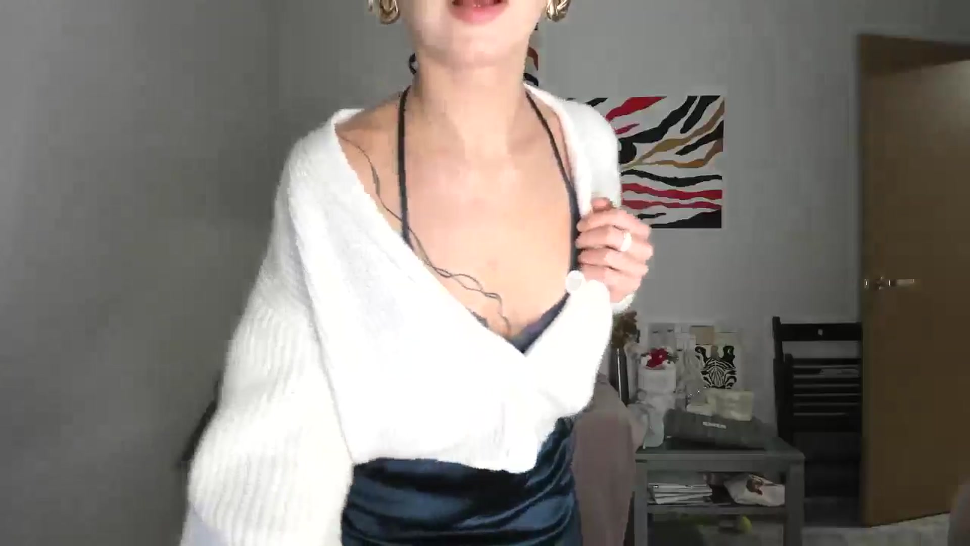 Gallery image thumbnail from AhahaGirl's myfreecams stream on, 02/10/2026, 19:03 image 15 of 20