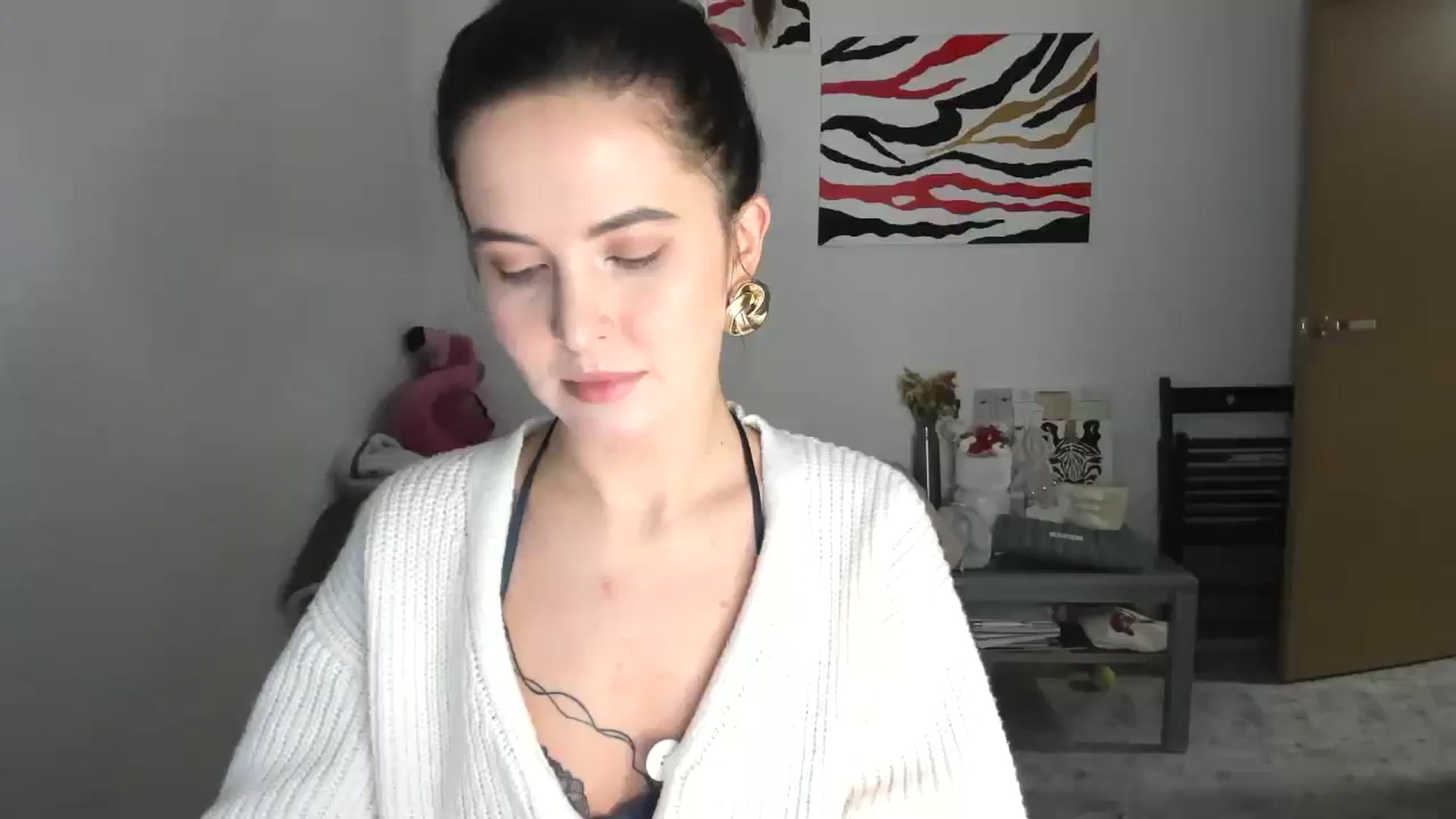 Gallery image thumbnail from AhahaGirl's myfreecams stream on, 02/10/2026, 19:03 image 13 of 20