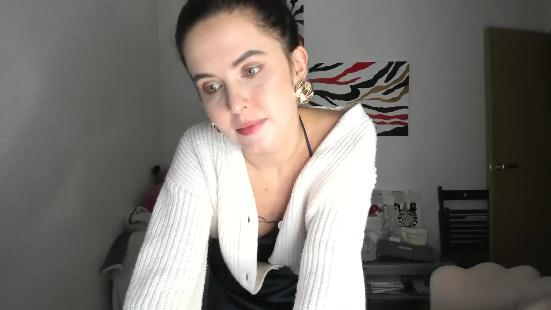 Gallery image thumbnail from AhahaGirl's myfreecams stream on, 02/10/2026, 19:41 image 17 of 20