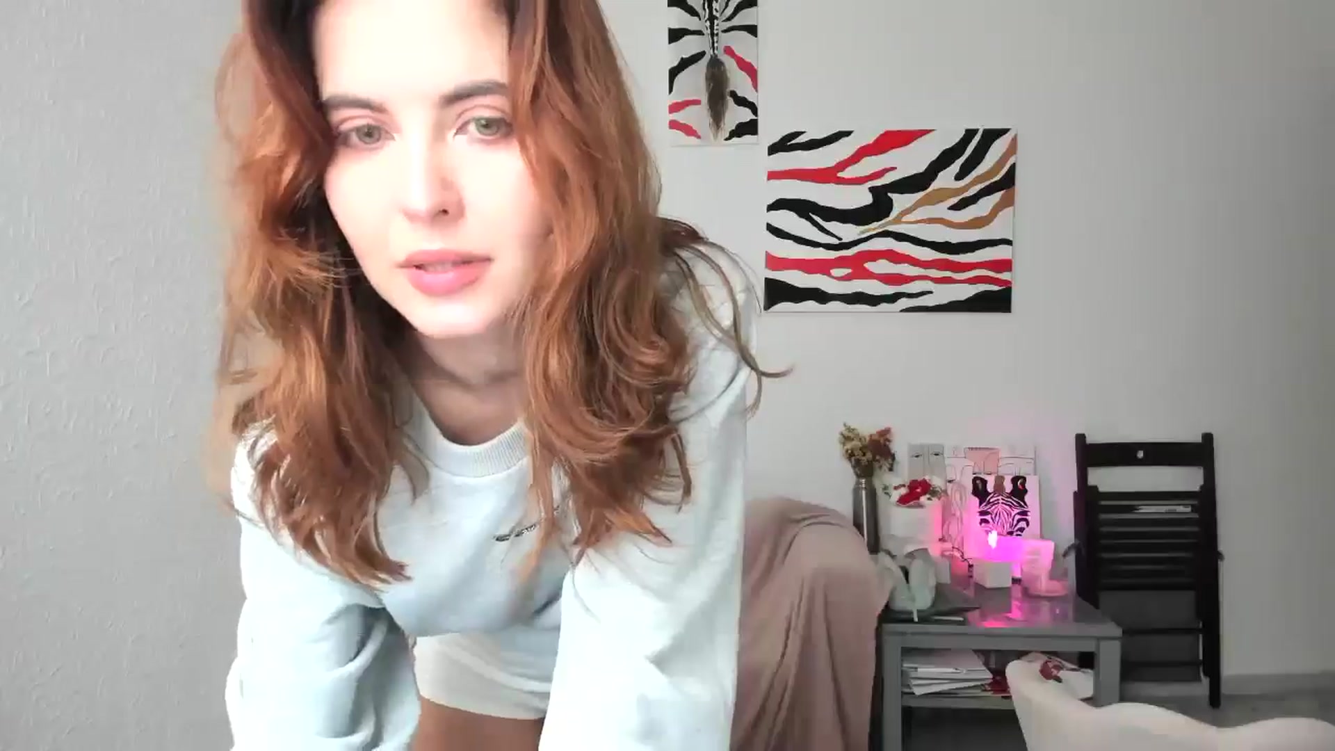 Gallery image thumbnail from AhahaGirl's myfreecams stream on, 02/18/2026, 13:46 image 18 of 20