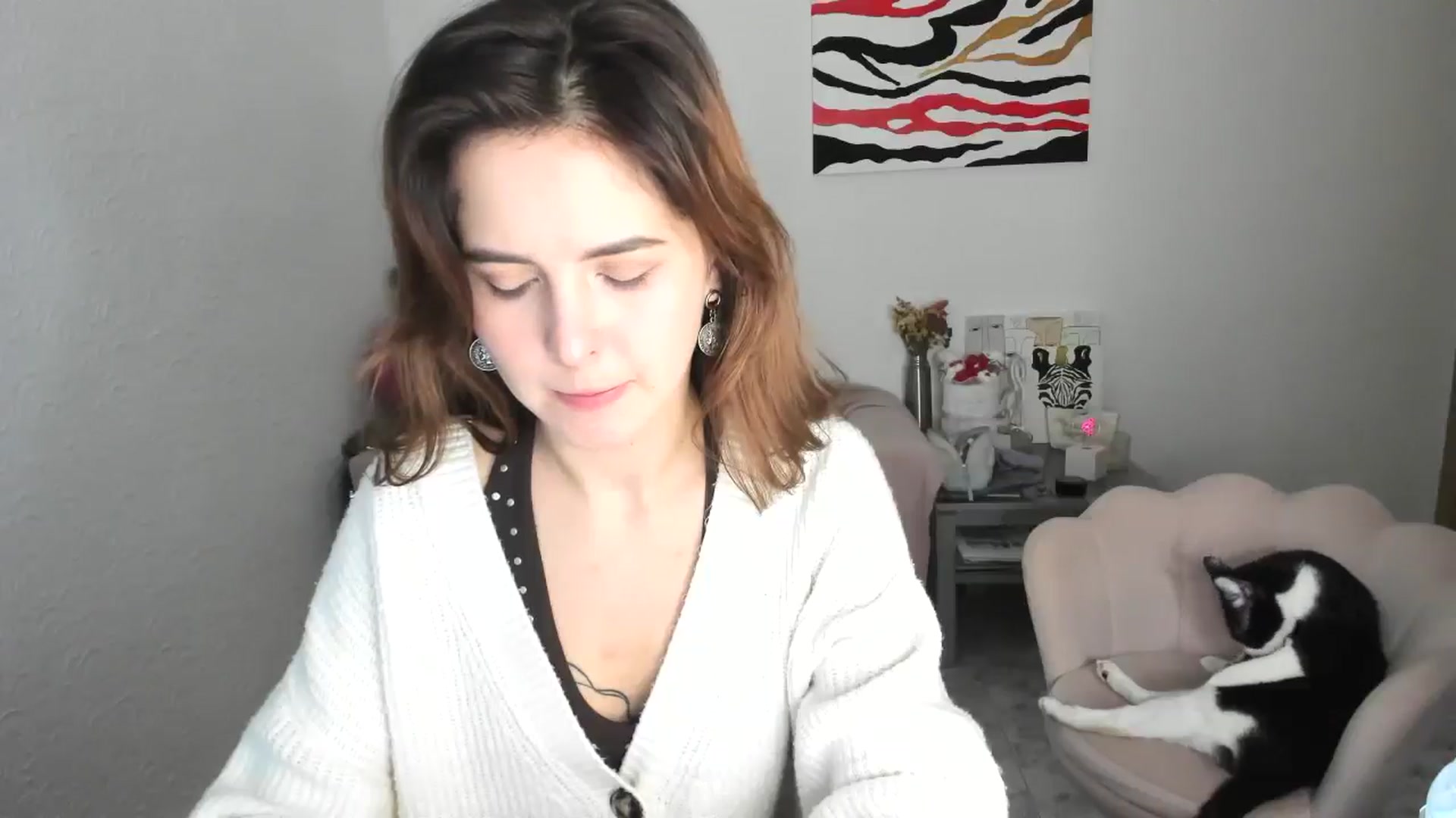 Gallery image thumbnail from AhahaGirl's myfreecams stream on, 02/21/2026, 17:44 image 6 of 20