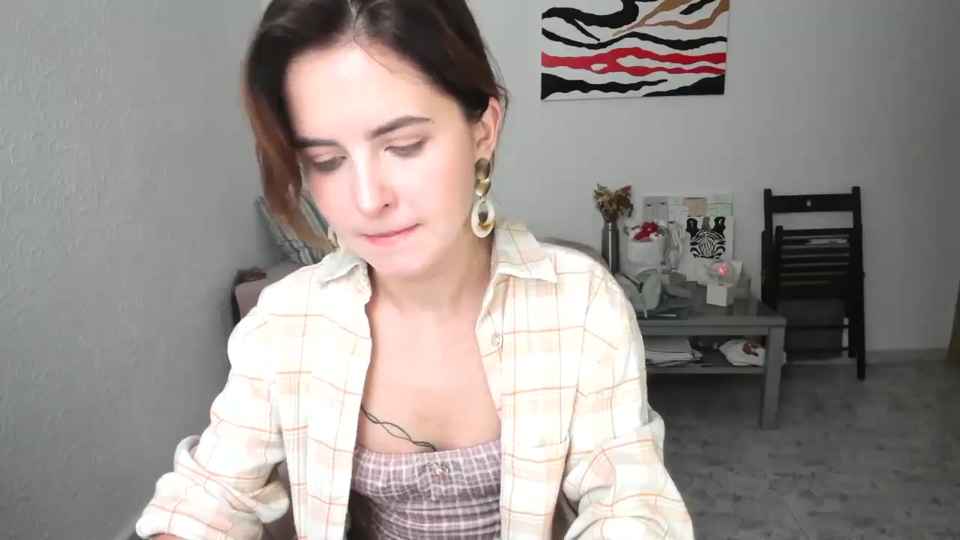 Gallery image thumbnail from AhahaGirl's myfreecams stream on, 02/25/2026, 15:46 image 15 of 20