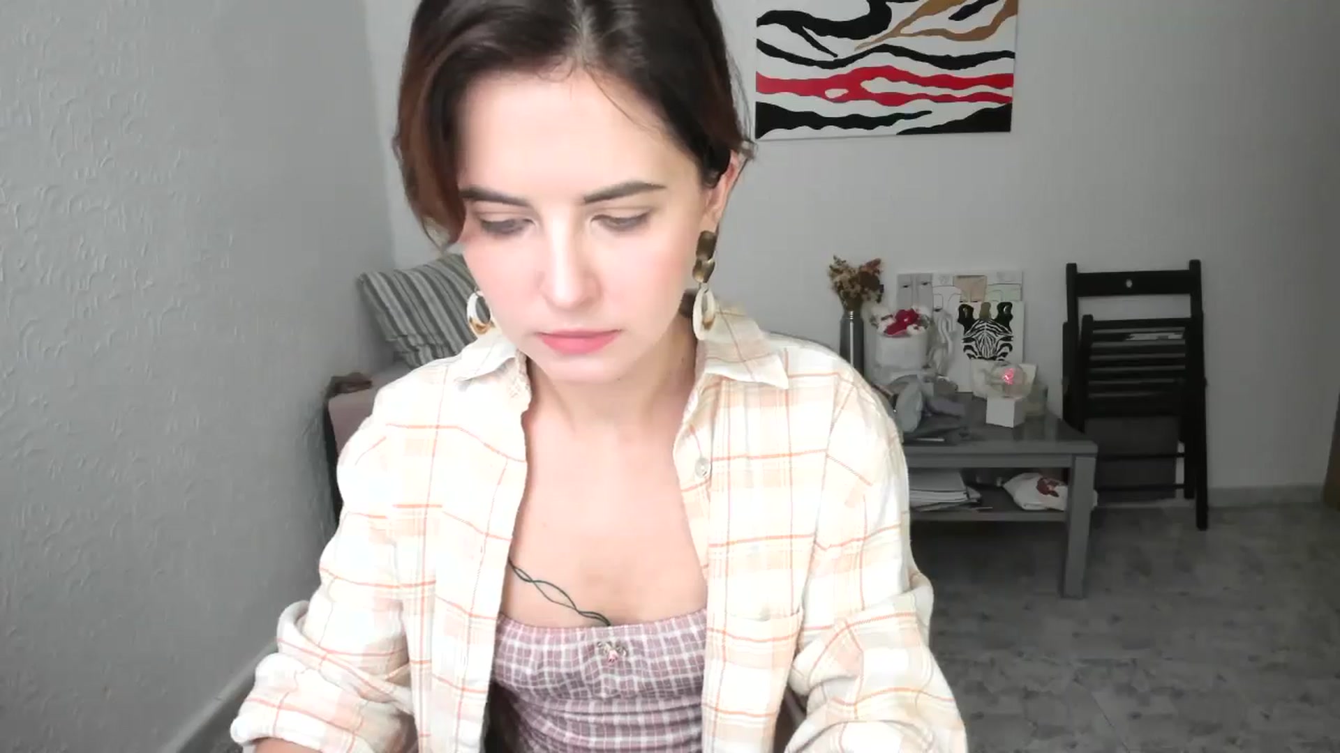 Gallery image thumbnail from AhahaGirl's myfreecams stream on, 02/25/2026, 15:46 image 14 of 20