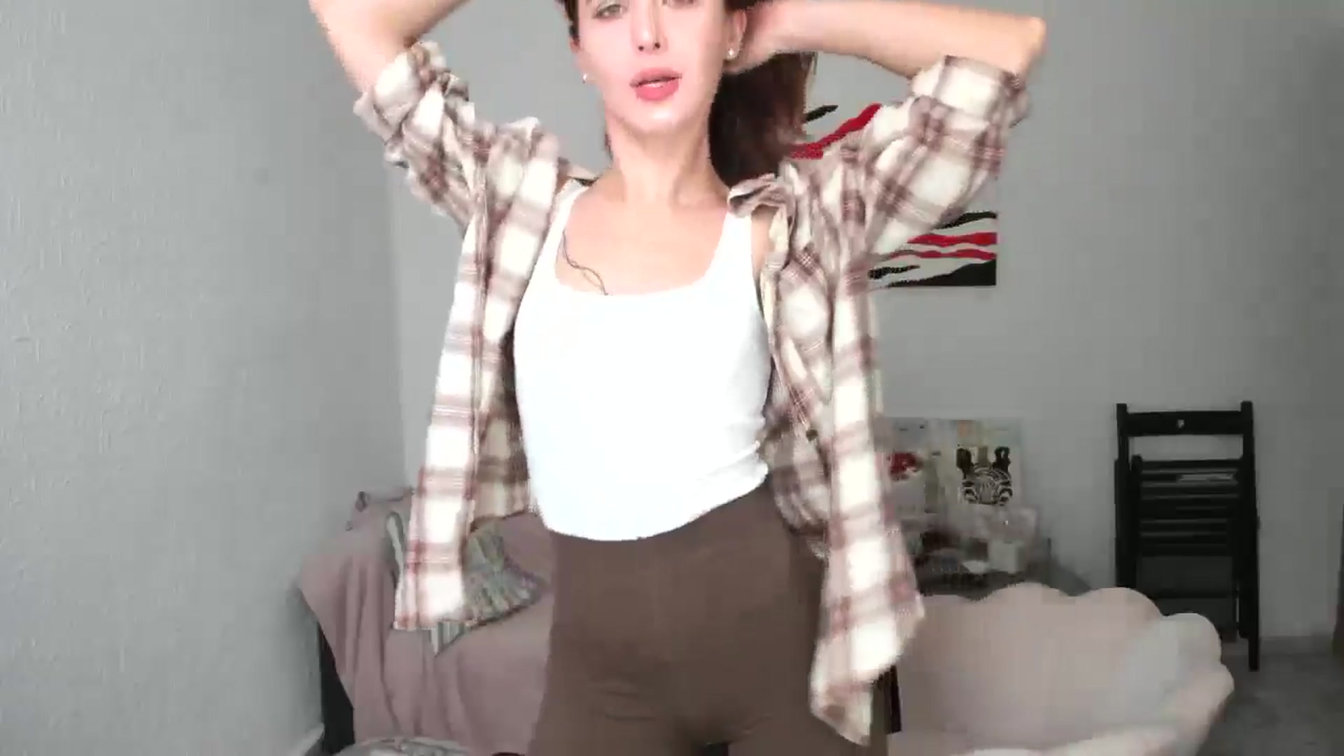 Gallery image thumbnail from AhahaGirl's myfreecams stream on, 03/07/2026, 14:45 image 14 of 20