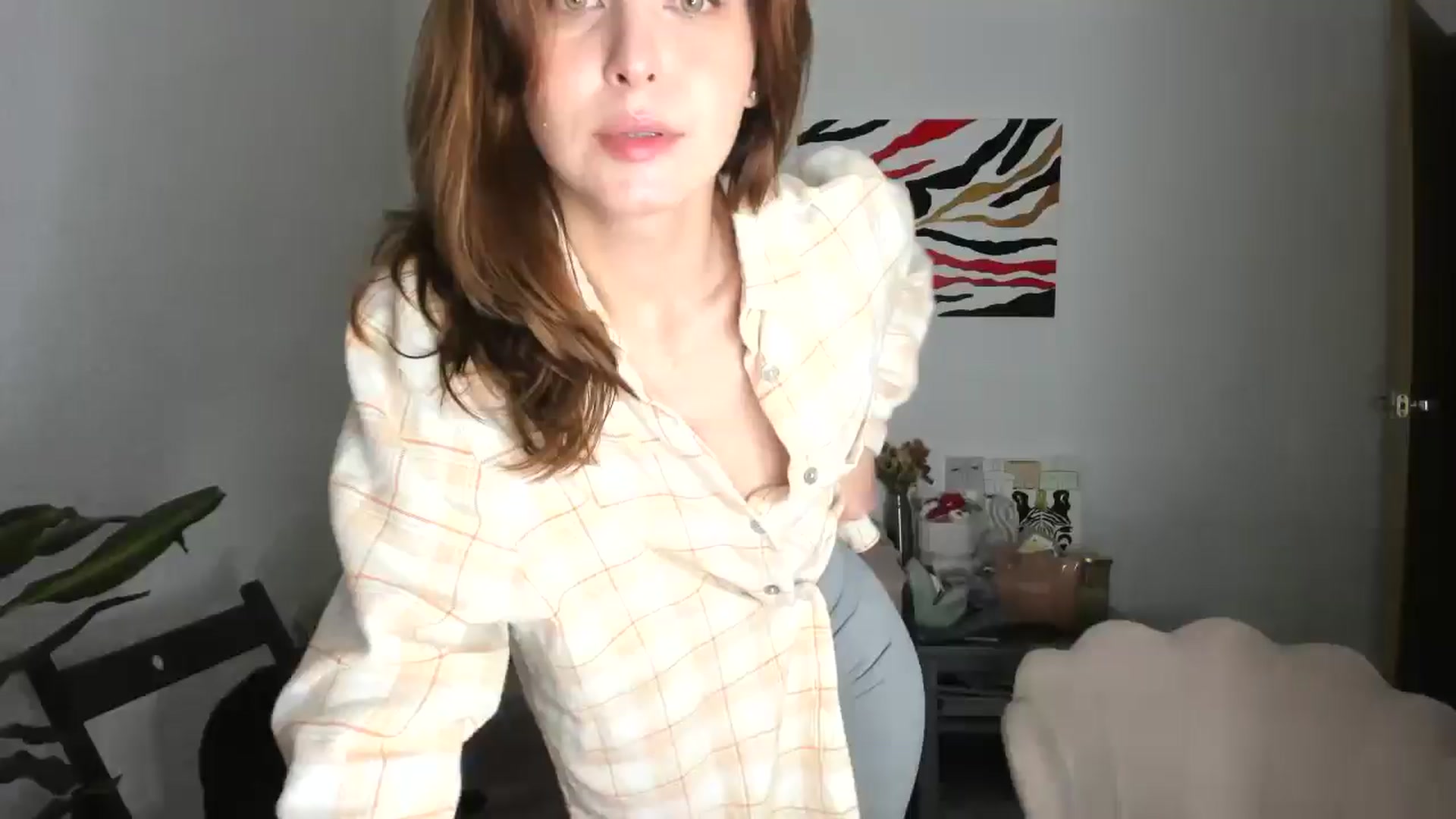 Gallery image thumbnail from AhahaGirl's myfreecams stream on, 03/20/2026, 19:07 image 3 of 20