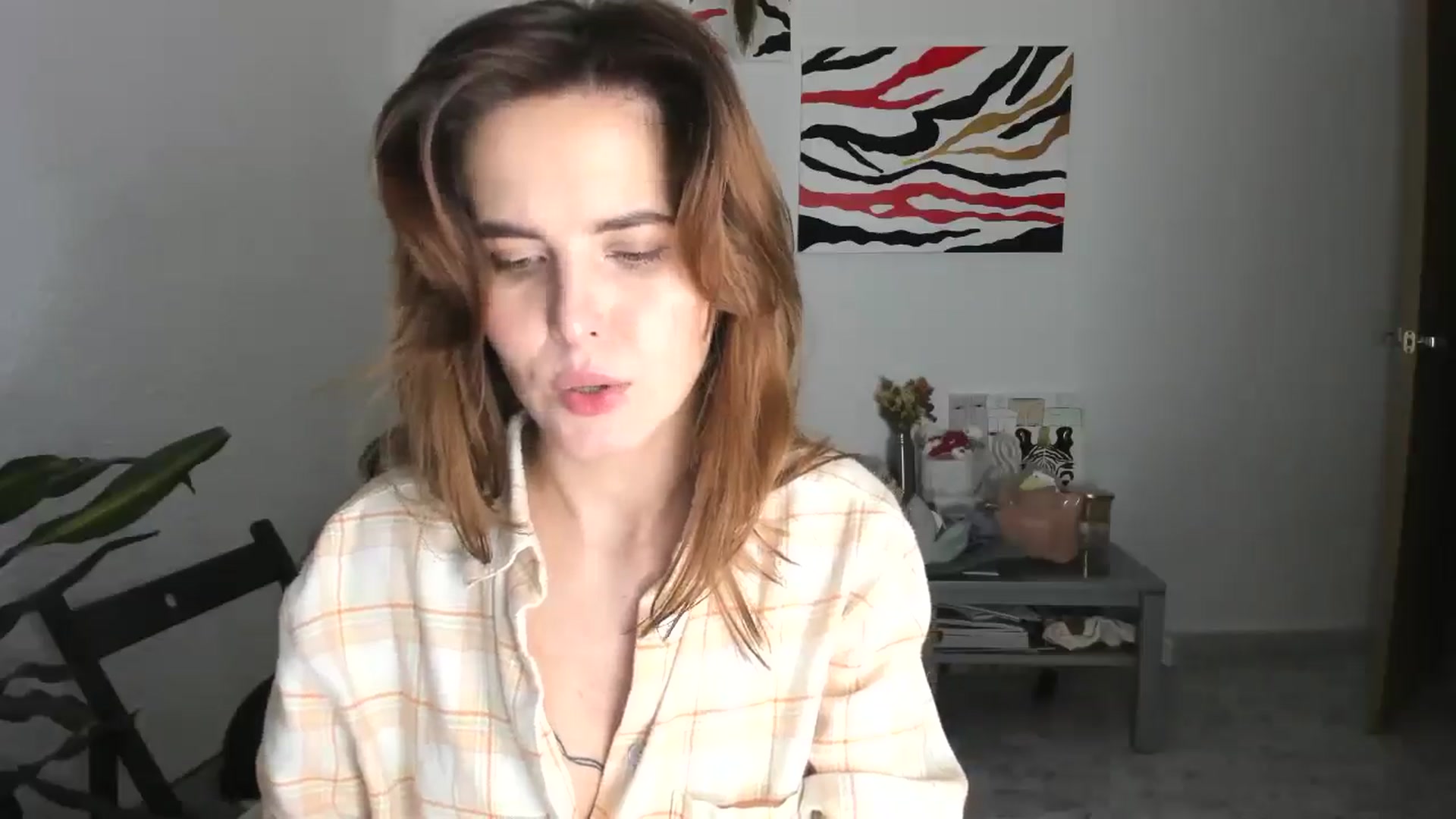 Gallery image thumbnail from AhahaGirl's myfreecams stream on, 03/20/2026, 19:07 image 16 of 20