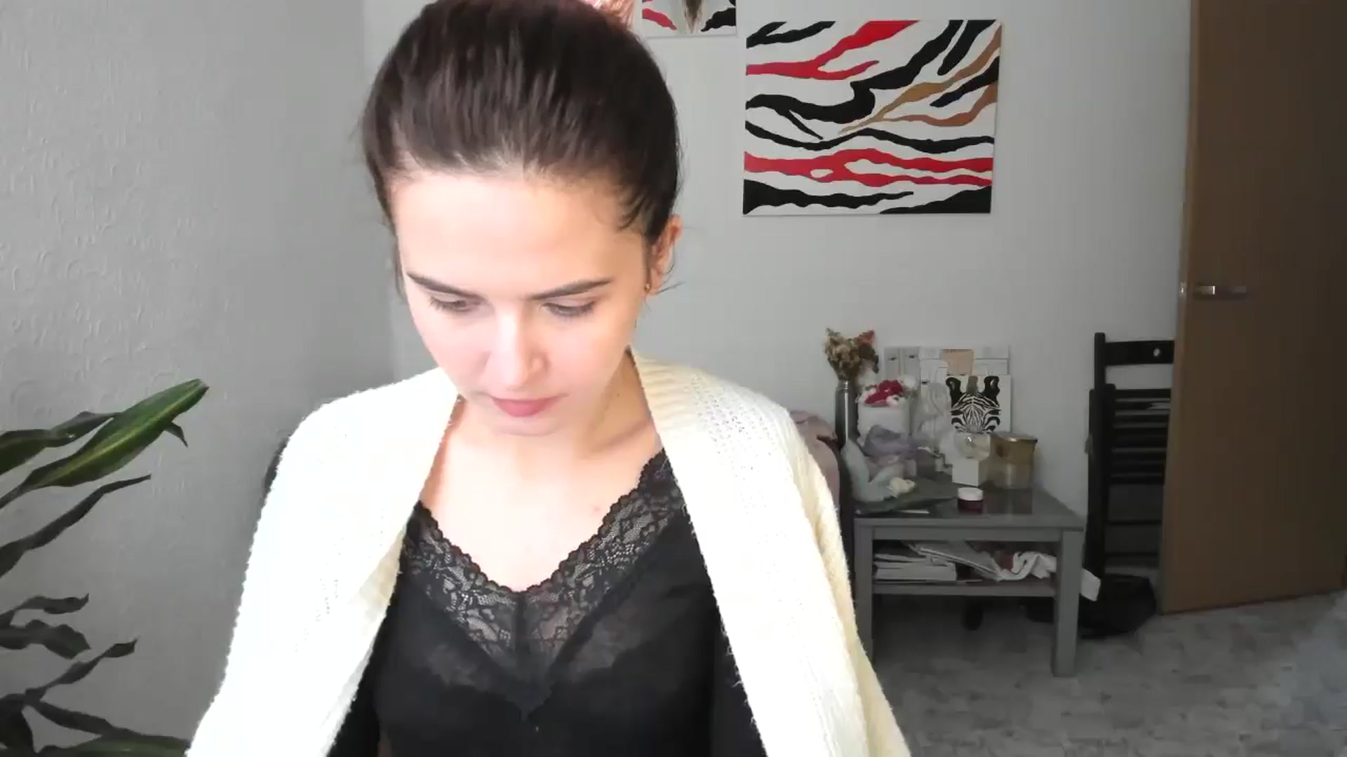 Gallery image thumbnail from AhahaGirl's myfreecams stream on, 03/23/2026, 15:16 image 13 of 20