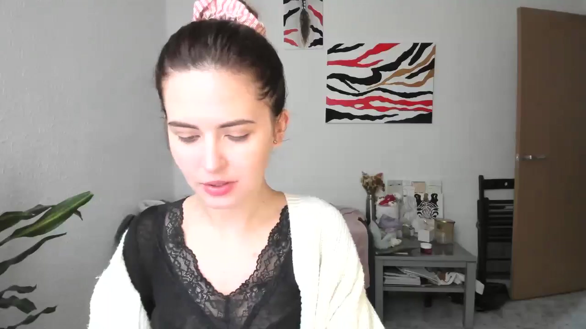 Gallery image thumbnail from AhahaGirl's myfreecams stream on, 03/23/2026, 15:16 image 8 of 20