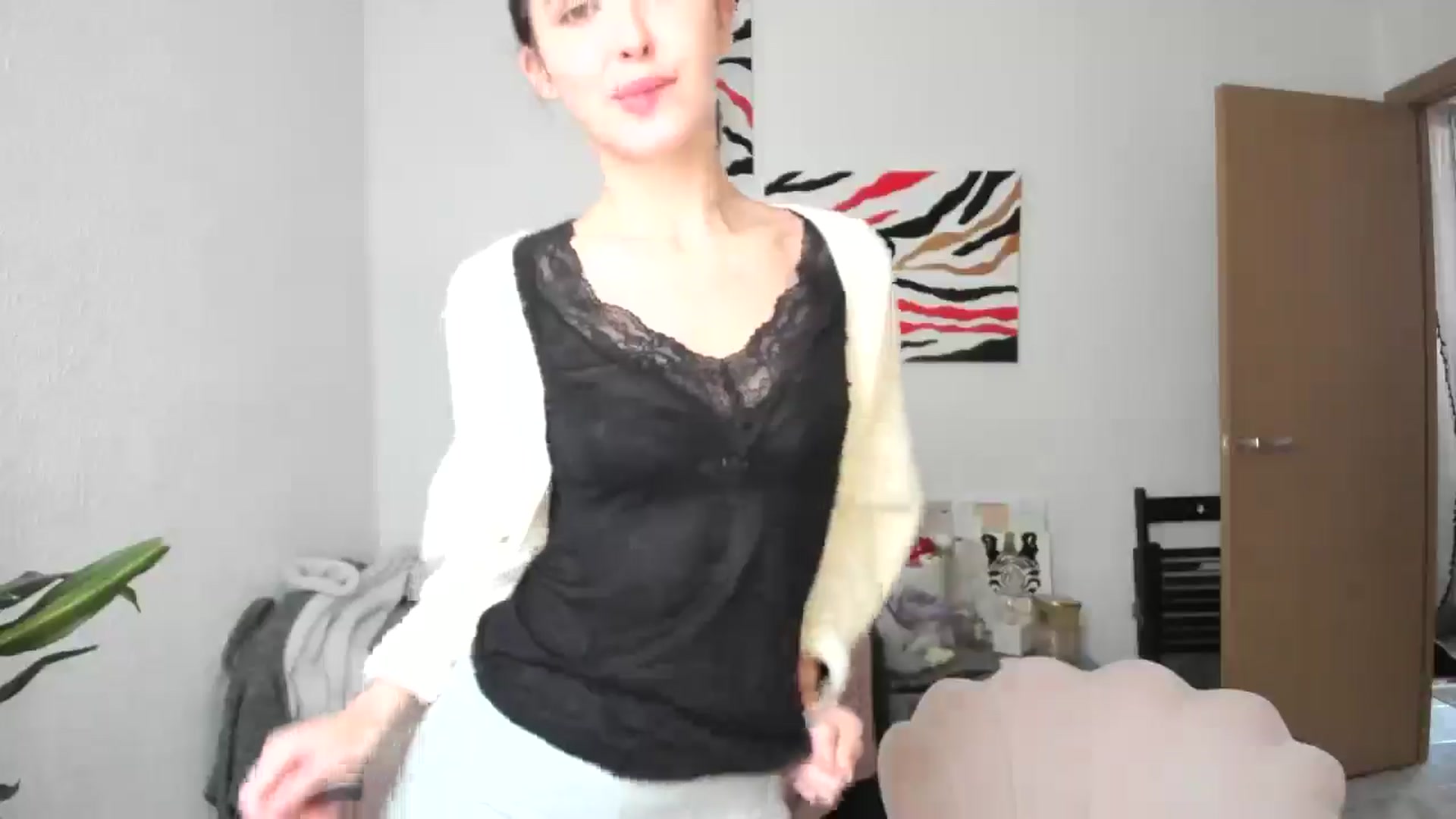 Gallery image thumbnail from AhahaGirl's myfreecams stream on, 03/23/2026, 15:16 image 2 of 20