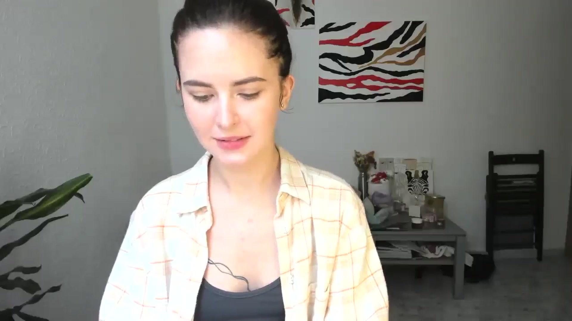 Gallery image thumbnail from AhahaGirl's myfreecams stream on, 03/25/2026, 14:57 image 6 of 20