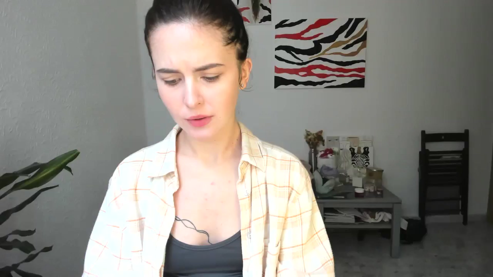 Gallery image thumbnail from AhahaGirl's myfreecams stream on, 03/25/2026, 14:57 image 3 of 20