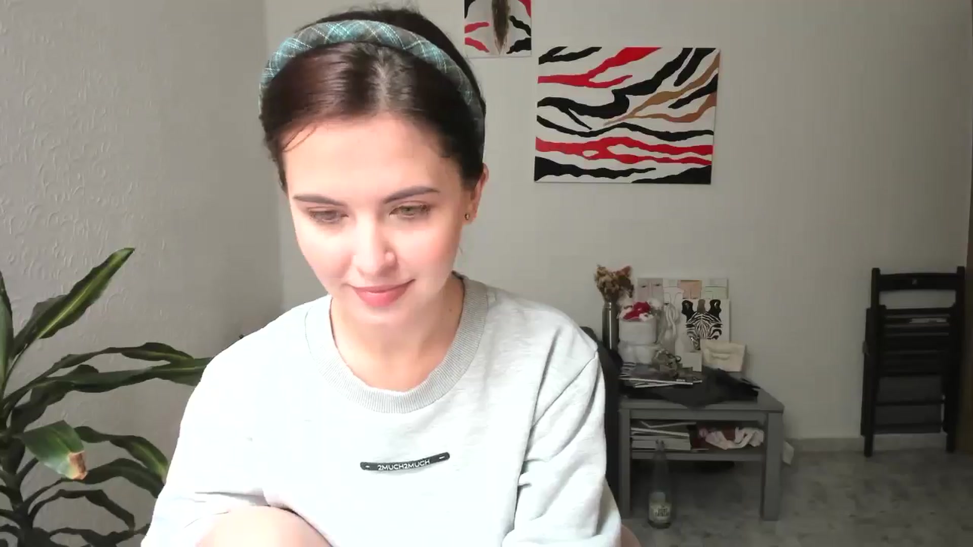 Gallery image thumbnail from AhahaGirl's myfreecams stream on, 04/03/2026, 14:01 image 17 of 20