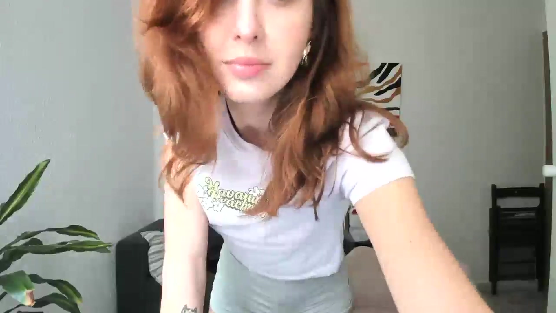 Gallery image thumbnail from AhahaGirl's myfreecams stream on, 04/06/2026, 14:01 image 2 of 20
