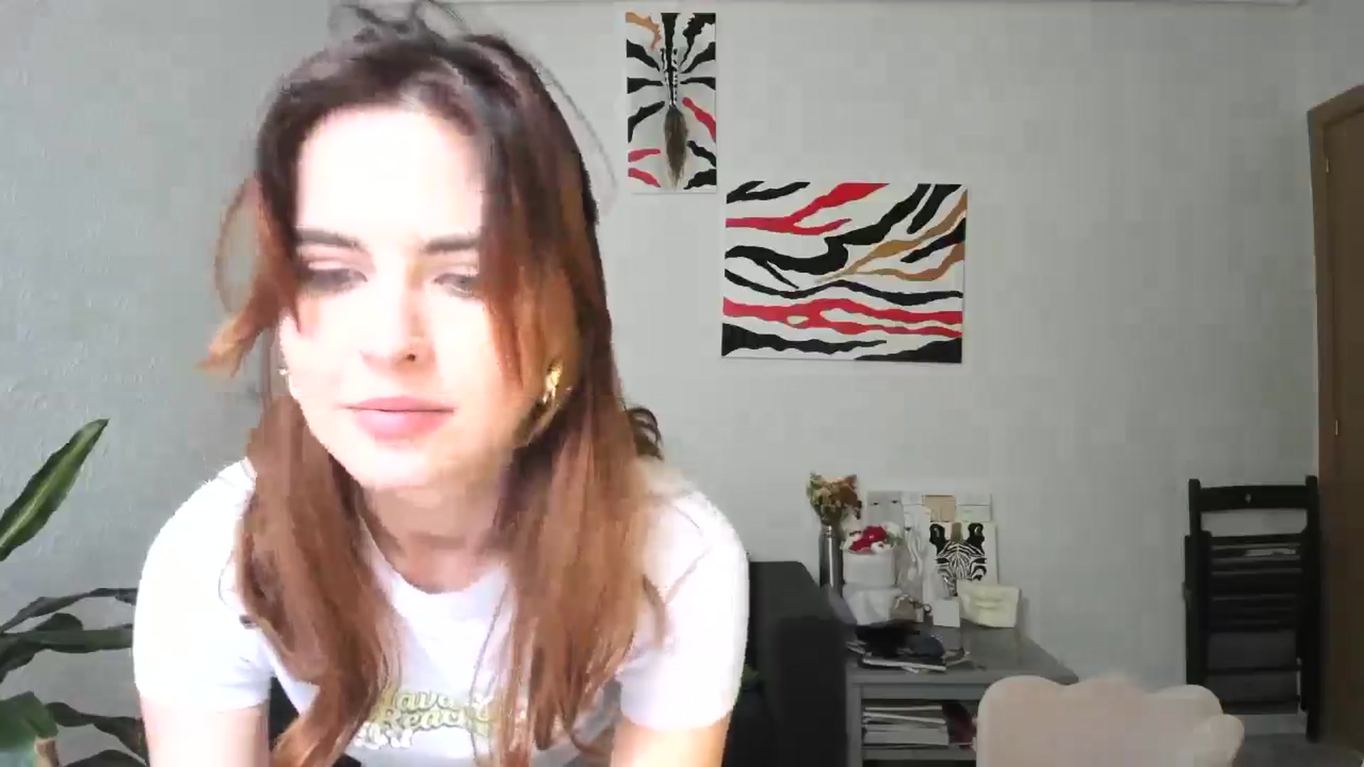 Gallery image thumbnail from AhahaGirl's myfreecams stream on, 04/06/2026, 15:45 image 5 of 20