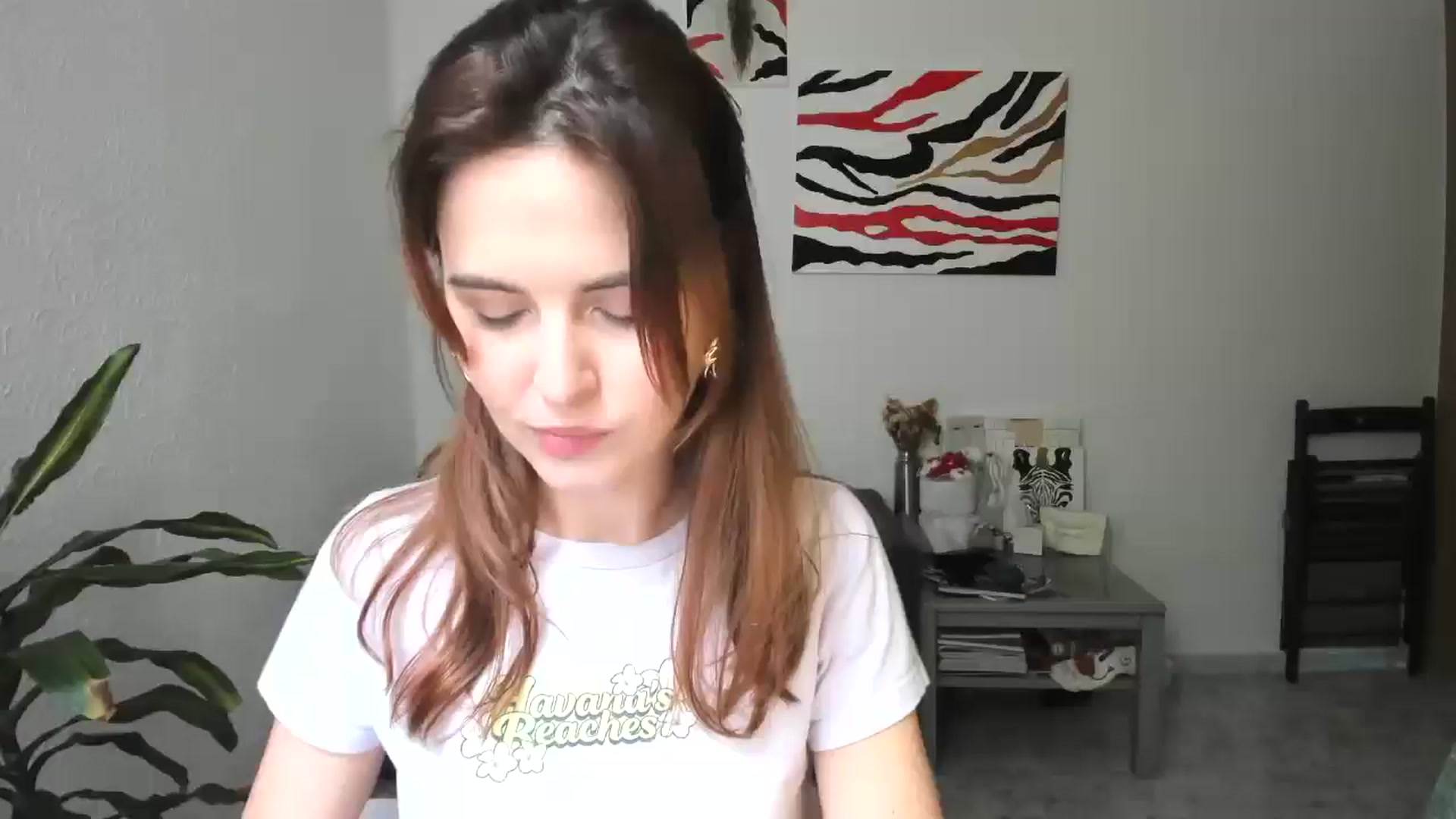 Gallery image thumbnail from AhahaGirl's myfreecams stream on, 04/06/2026, 15:45 image 1 of 20