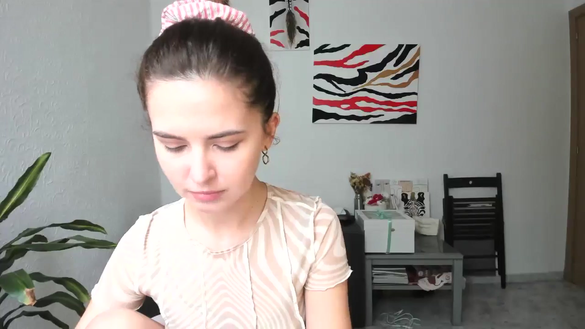 Gallery image thumbnail from AhahaGirl's myfreecams stream on, 04/08/2026, 12:58 image 6 of 20