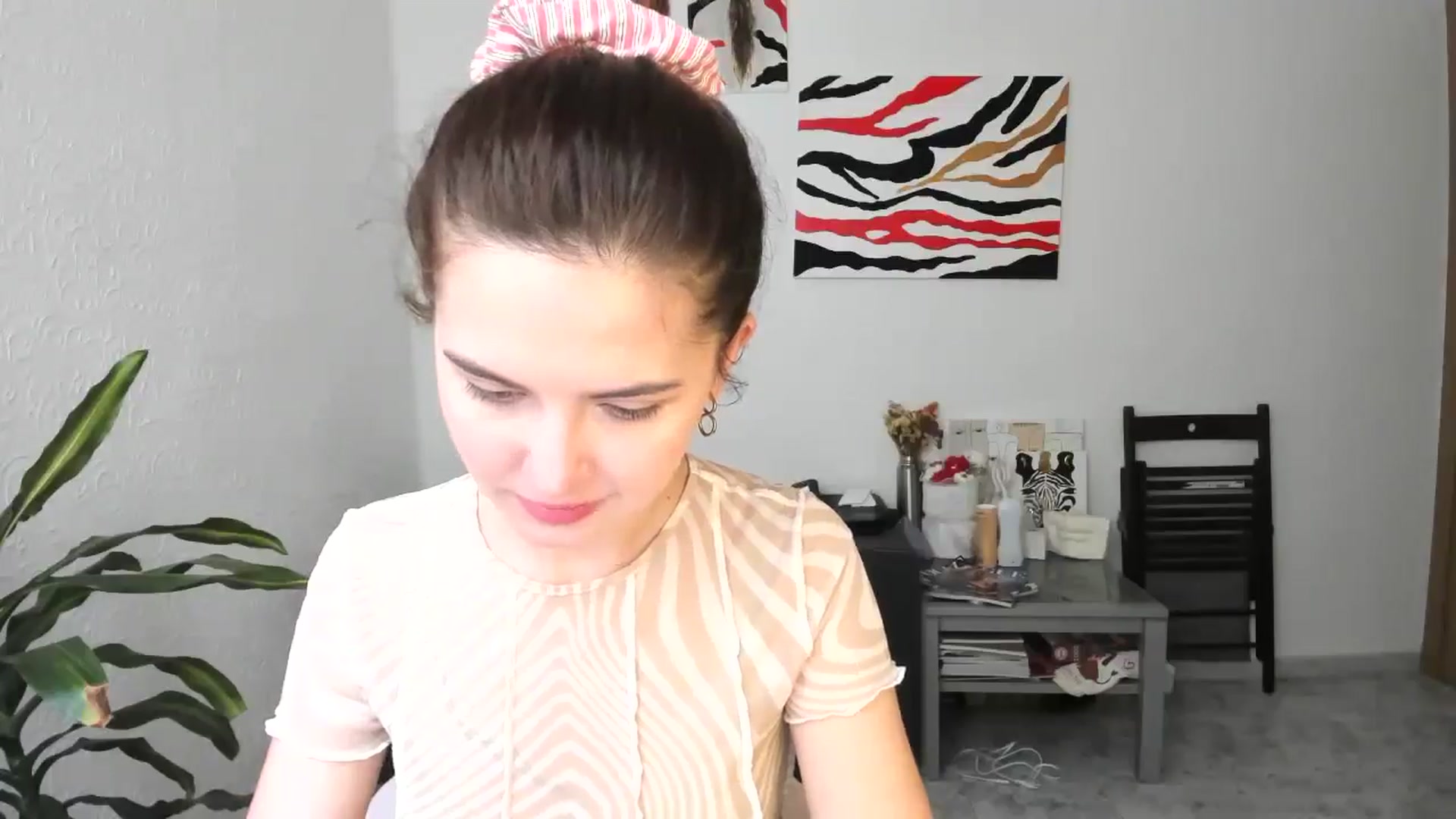 Gallery image thumbnail from AhahaGirl's myfreecams stream on, 04/08/2026, 14:20 image 12 of 20