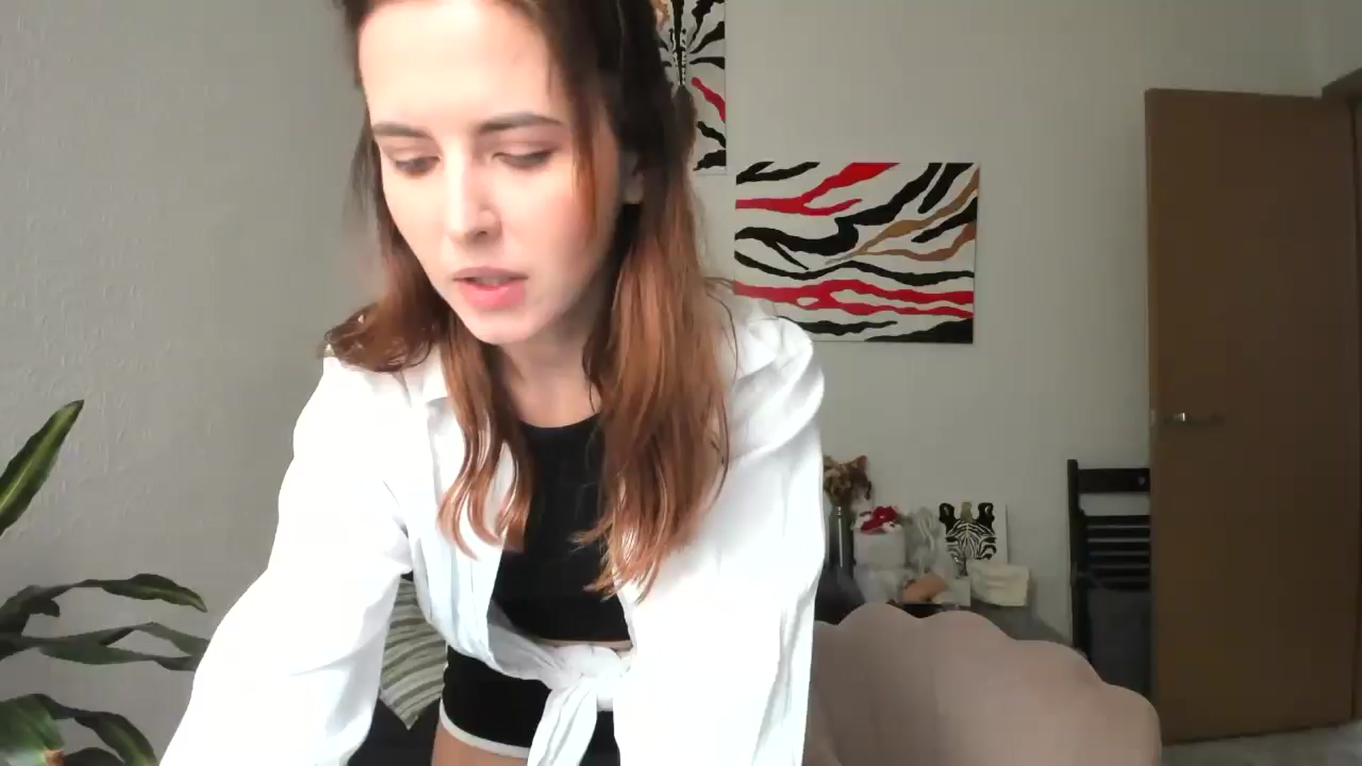 Gallery image thumbnail from AhahaGirl's myfreecams stream on, 04/10/2026, 14:03 image 1 of 20