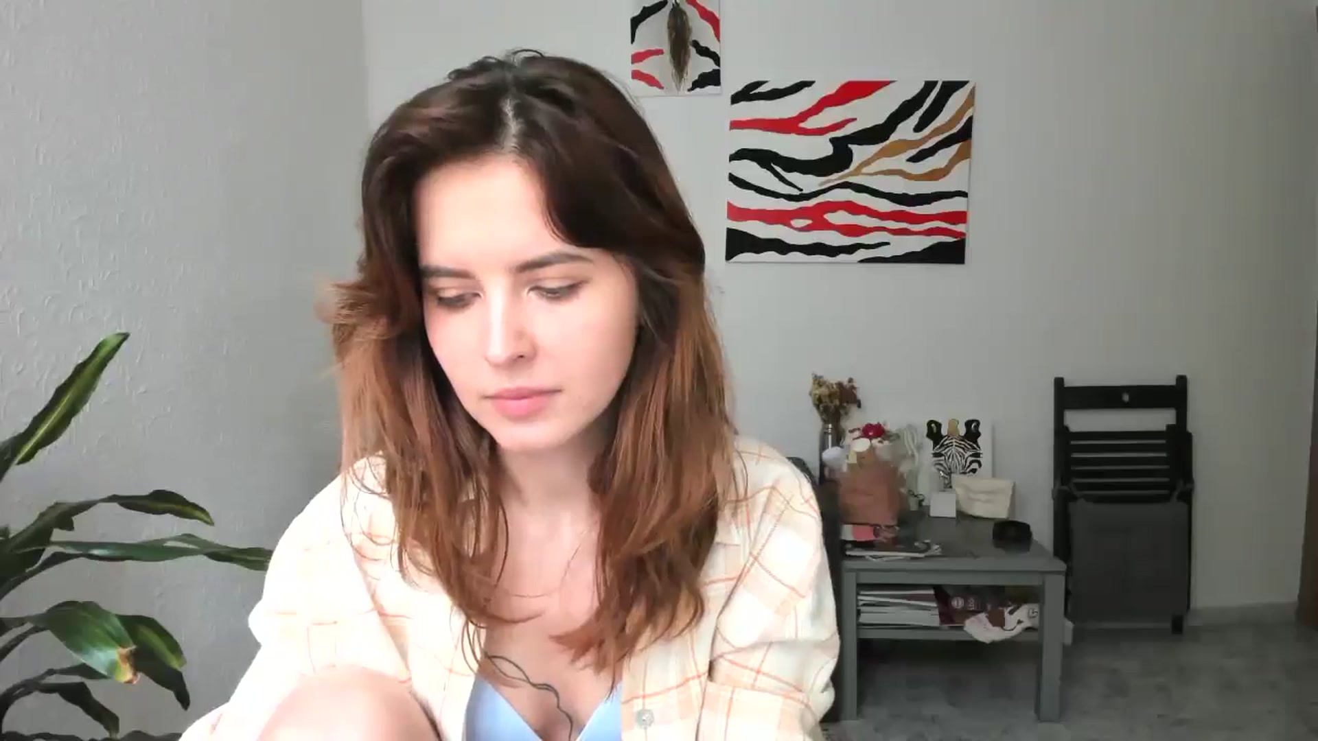 Gallery image thumbnail from AhahaGirl's myfreecams stream on, 04/15/2026, 13:21 image 14 of 20
