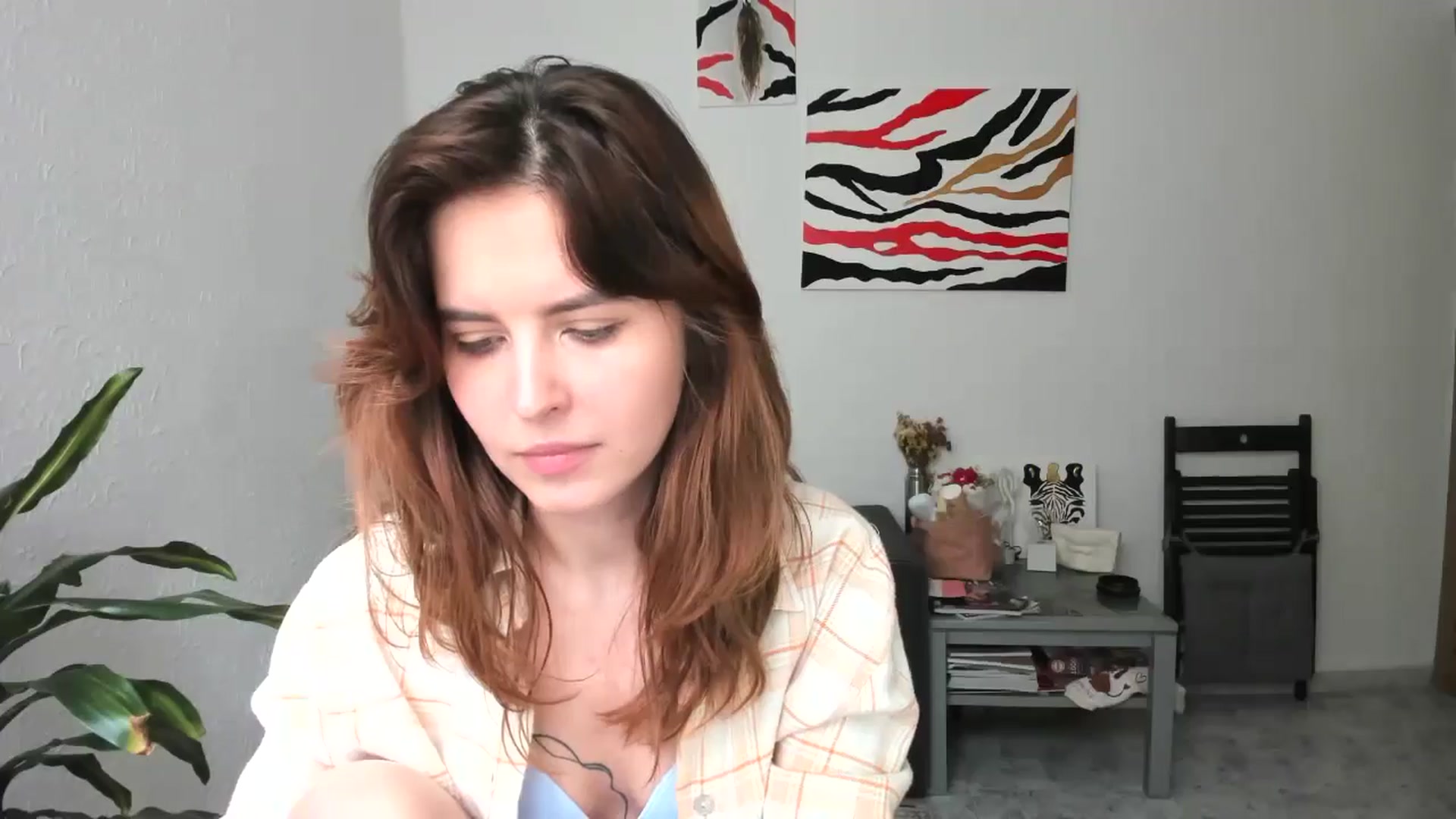 Gallery image thumbnail from AhahaGirl's myfreecams stream on, 04/15/2026, 13:21 image 18 of 20
