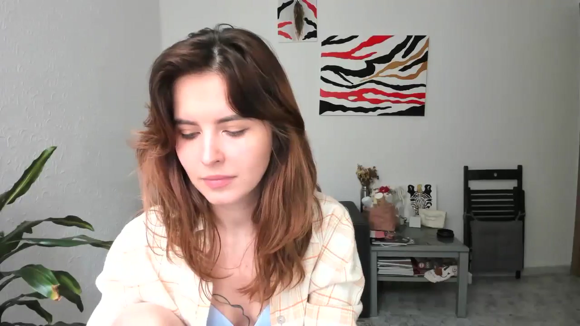Gallery image thumbnail from AhahaGirl's myfreecams stream on, 04/15/2026, 13:21 image 17 of 20