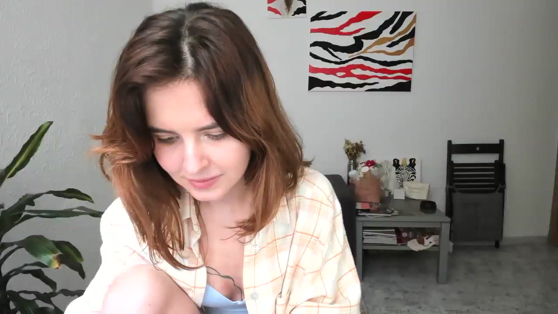 Gallery image thumbnail from AhahaGirl's myfreecams stream on, 04/15/2026, 14:19 image 12 of 20