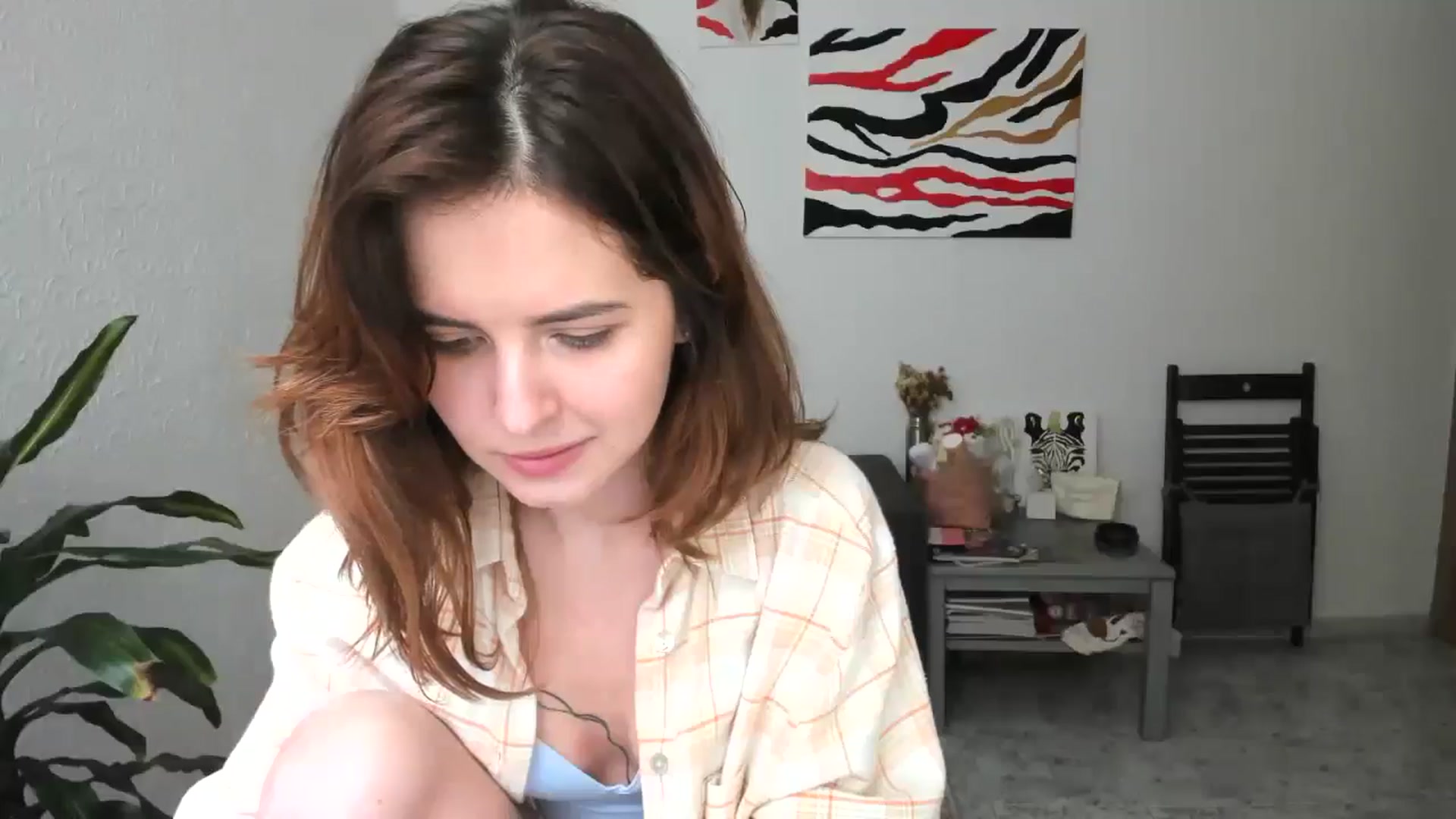 Gallery image thumbnail from AhahaGirl's myfreecams stream on, 04/15/2026, 14:19 image 14 of 20