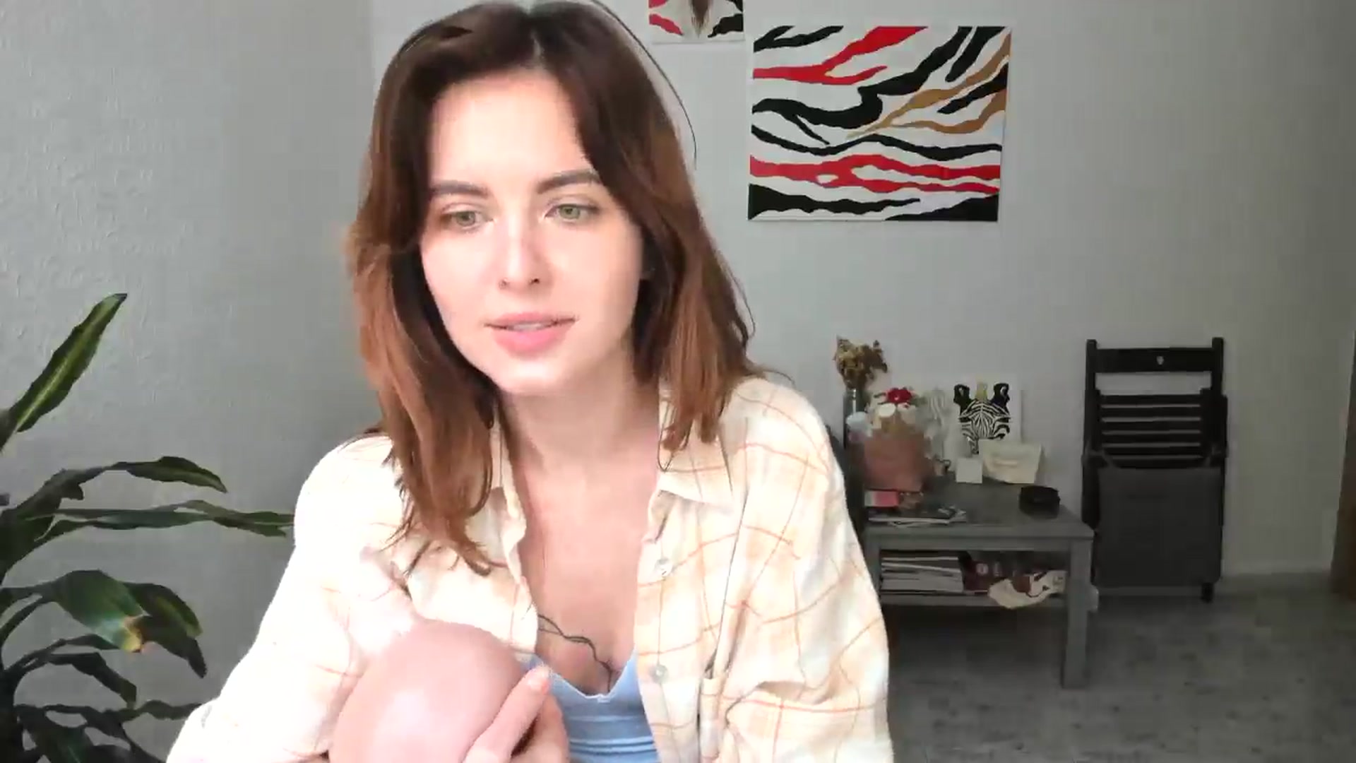 Gallery image thumbnail from AhahaGirl's myfreecams stream on, 04/15/2026, 14:19 image 10 of 20