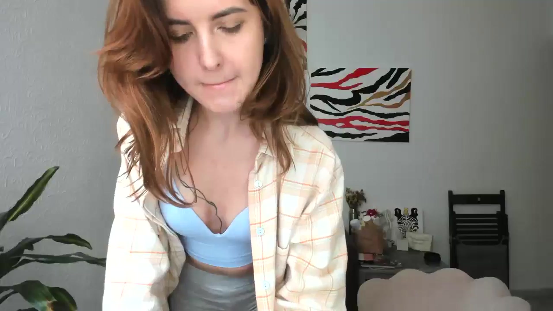 Gallery image thumbnail from AhahaGirl's myfreecams stream on, 04/15/2026, 14:19 image 19 of 20
