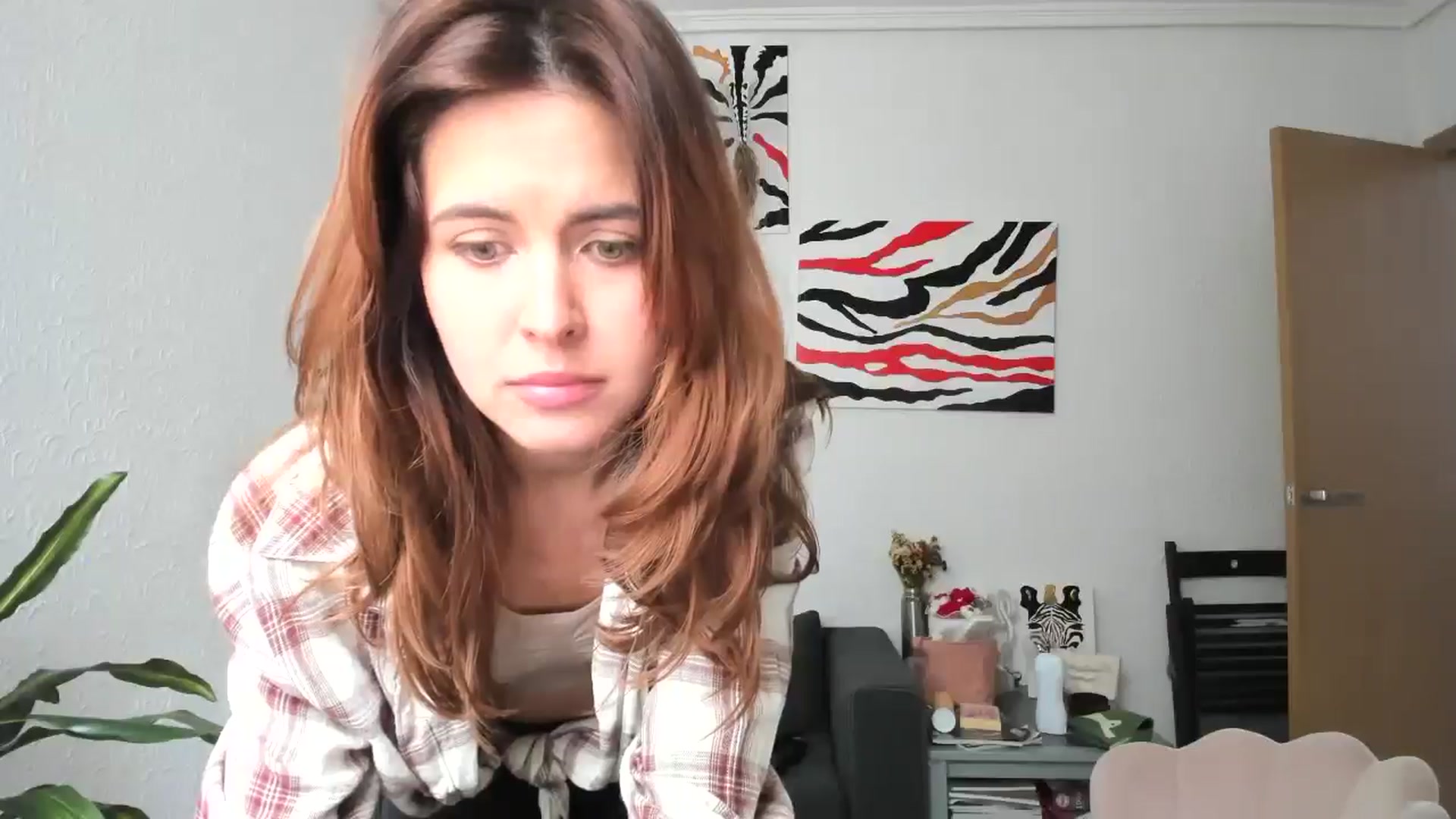 Gallery image thumbnail from AhahaGirl's myfreecams stream on, 04/18/2026, 13:31 image 11 of 20