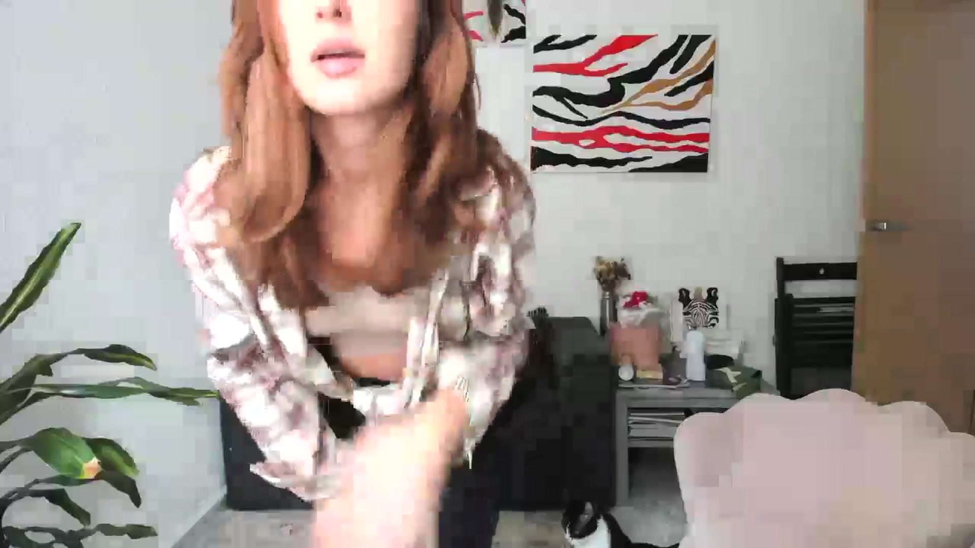 Gallery image thumbnail from AhahaGirl's myfreecams stream on, 04/18/2026, 13:31 image 7 of 20