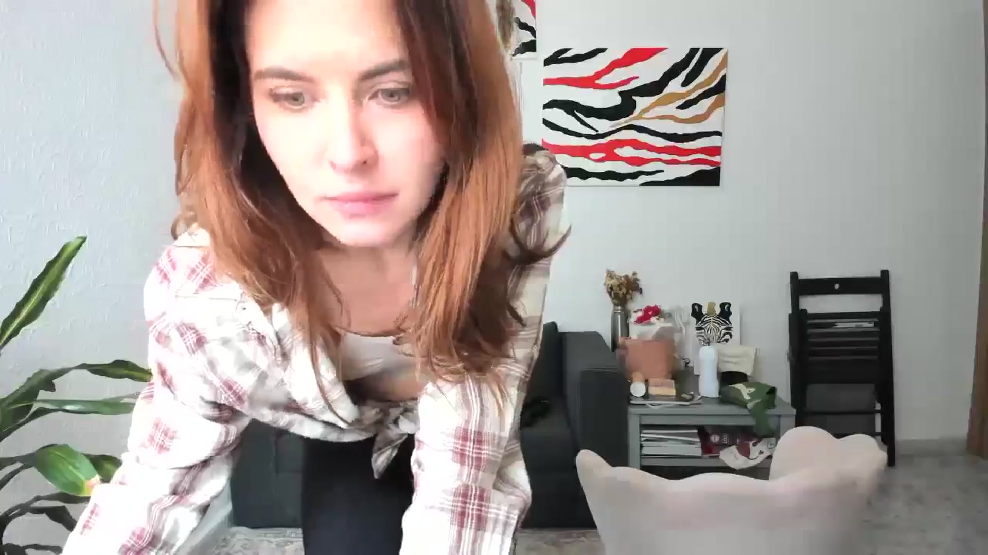 Gallery image thumbnail from AhahaGirl's myfreecams stream on, 04/18/2026, 13:31 image 18 of 20