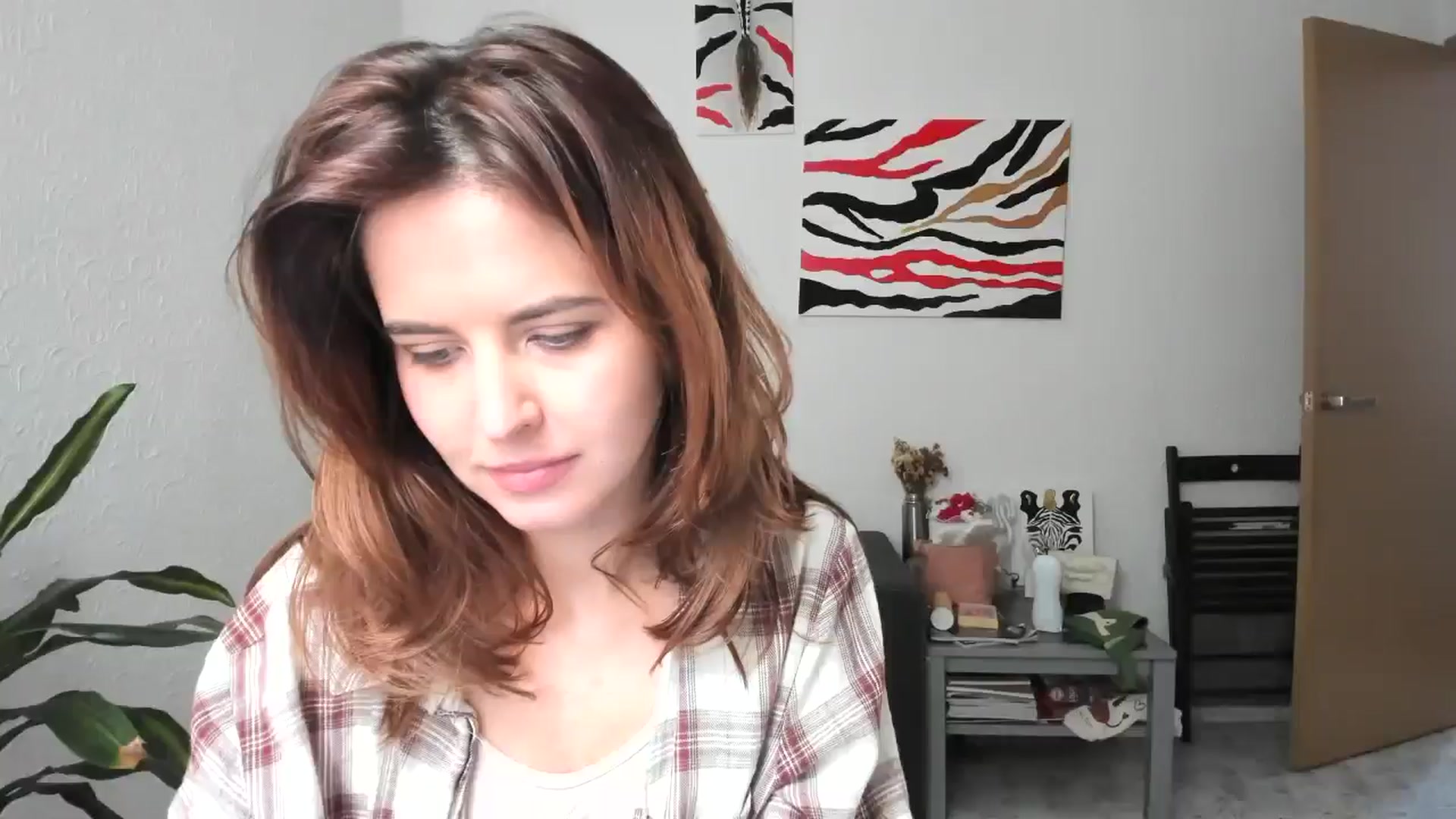 Gallery image thumbnail from AhahaGirl's myfreecams stream on, 04/18/2026, 14:50 image 15 of 20