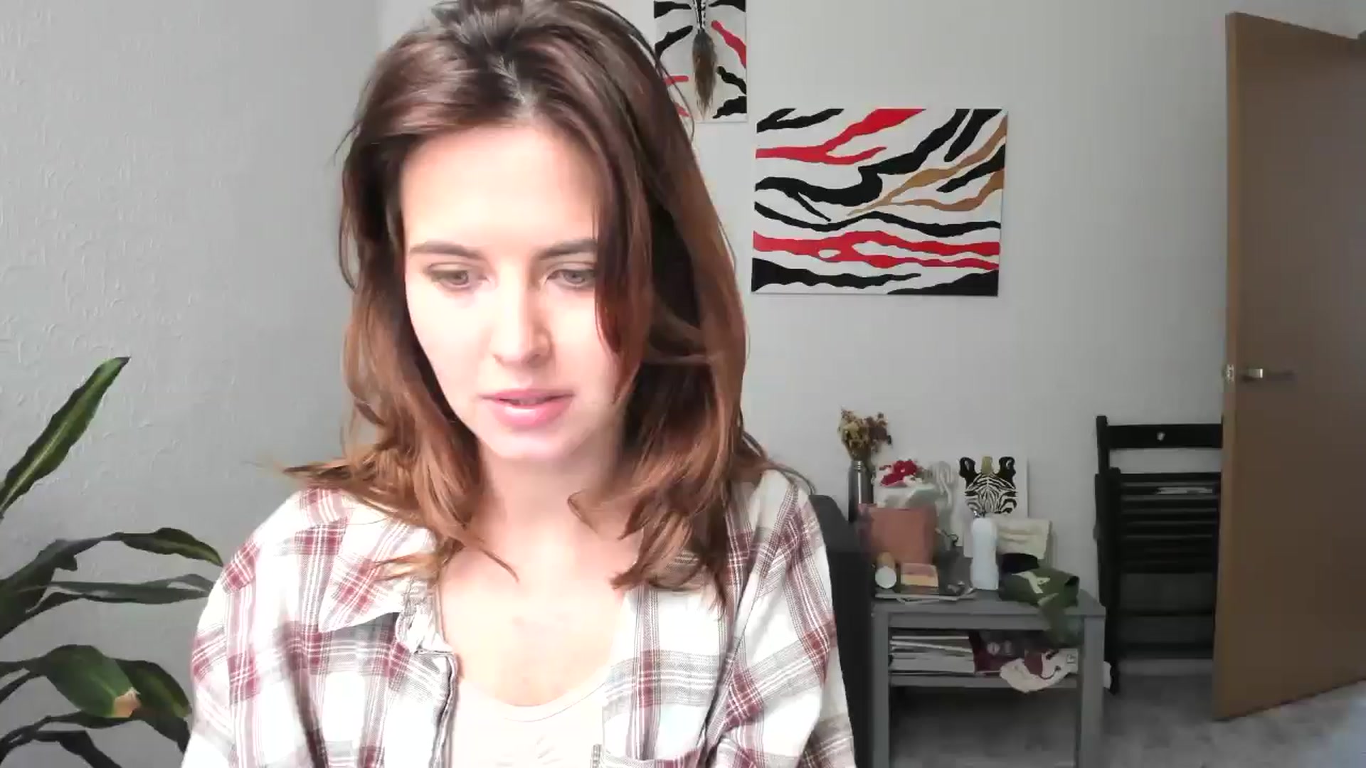 Gallery image thumbnail from AhahaGirl's myfreecams stream on, 04/18/2026, 14:50 image 5 of 20