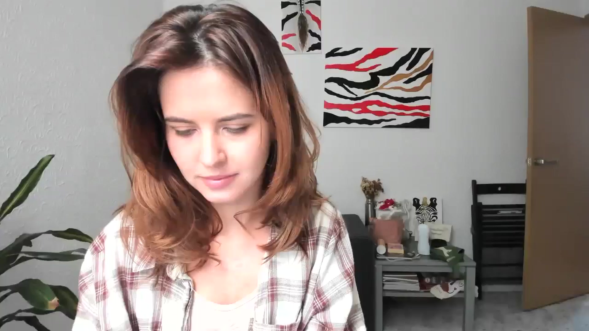 Gallery image thumbnail from AhahaGirl's myfreecams stream on, 04/18/2026, 14:50 image 6 of 20