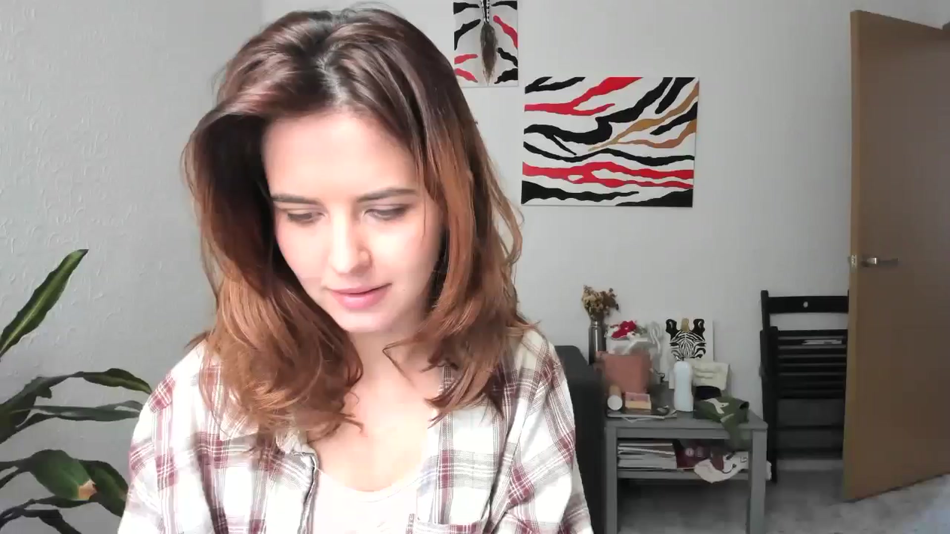 Gallery image thumbnail from AhahaGirl's myfreecams stream on, 04/18/2026, 14:50 image 7 of 20
