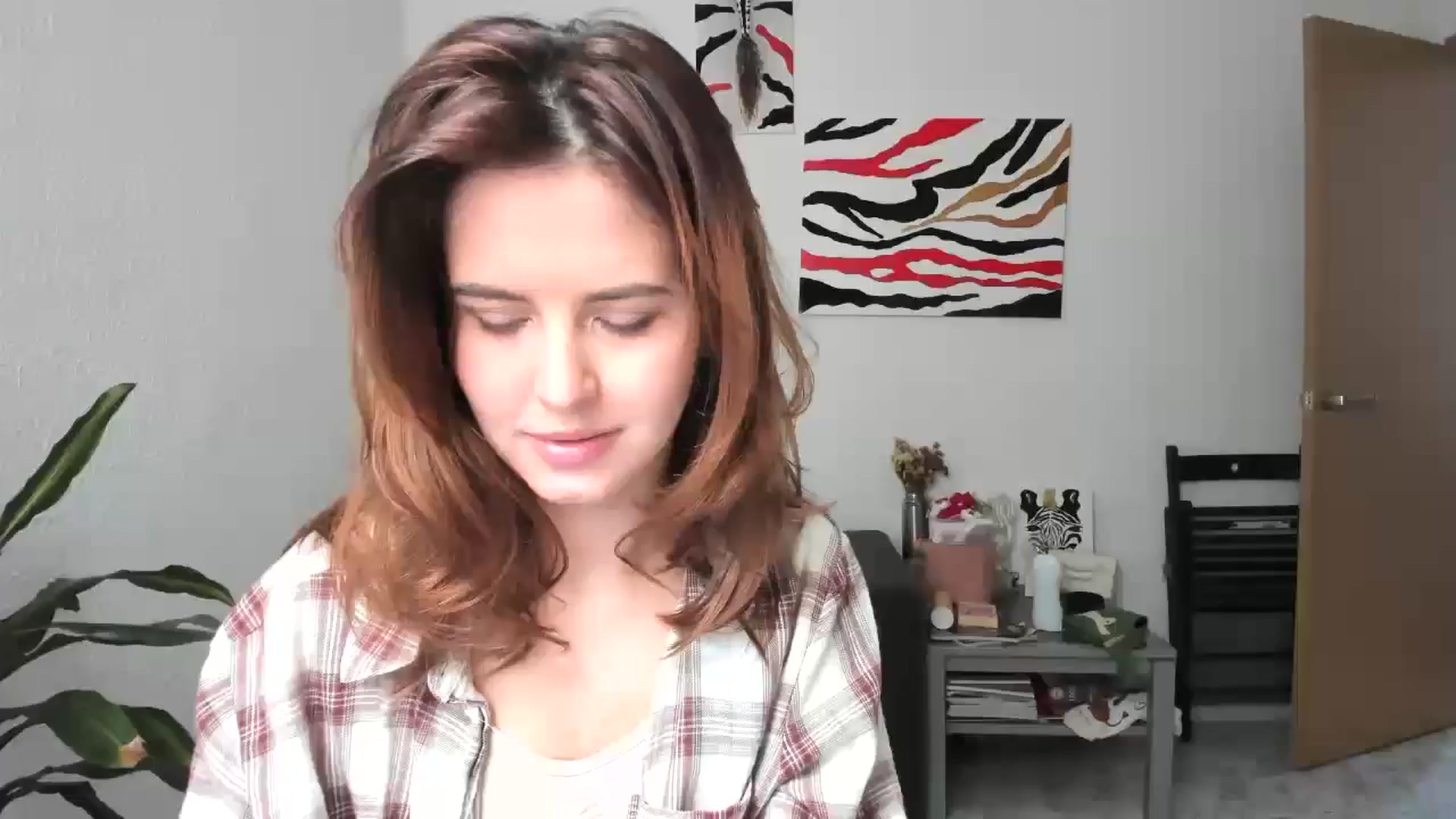 Gallery image thumbnail from AhahaGirl's myfreecams stream on, 04/18/2026, 14:50 image 11 of 20