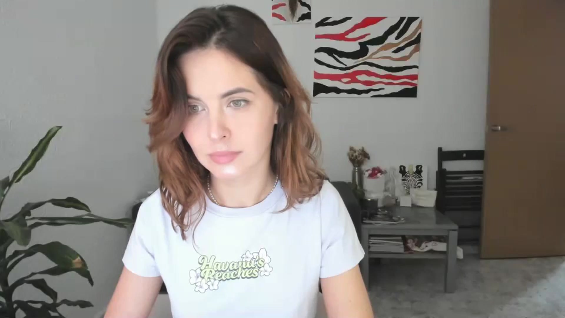 Gallery image thumbnail from AhahaGirl's myfreecams stream on, 04/22/2026, 18:32 image 3 of 20