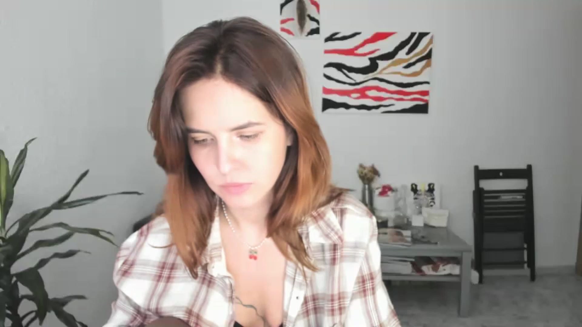 Gallery image thumbnail from AhahaGirl's myfreecams stream on, 04/24/2026, 16:28 image 16 of 20