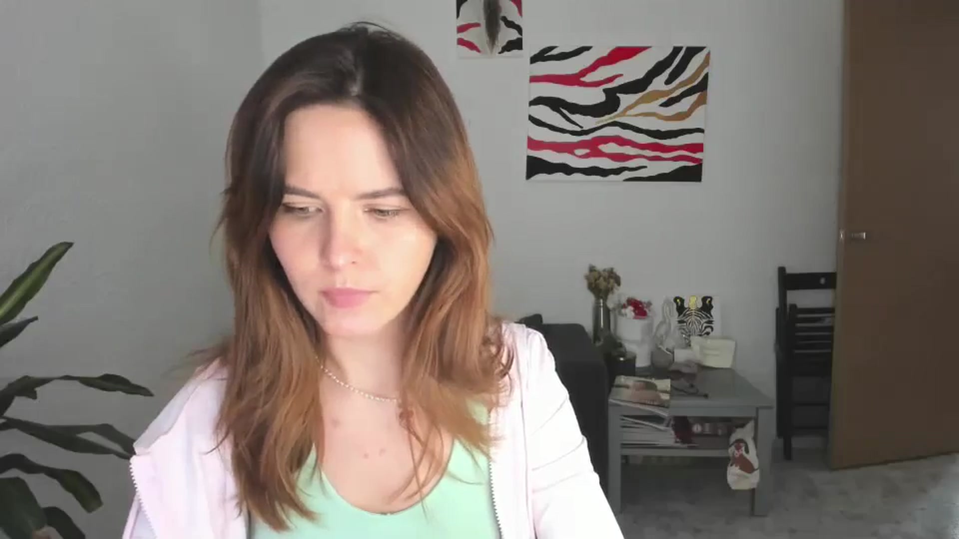 Gallery image thumbnail from AhahaGirl's myfreecams stream on, 05/05/2026, 17:43 image 6 of 20