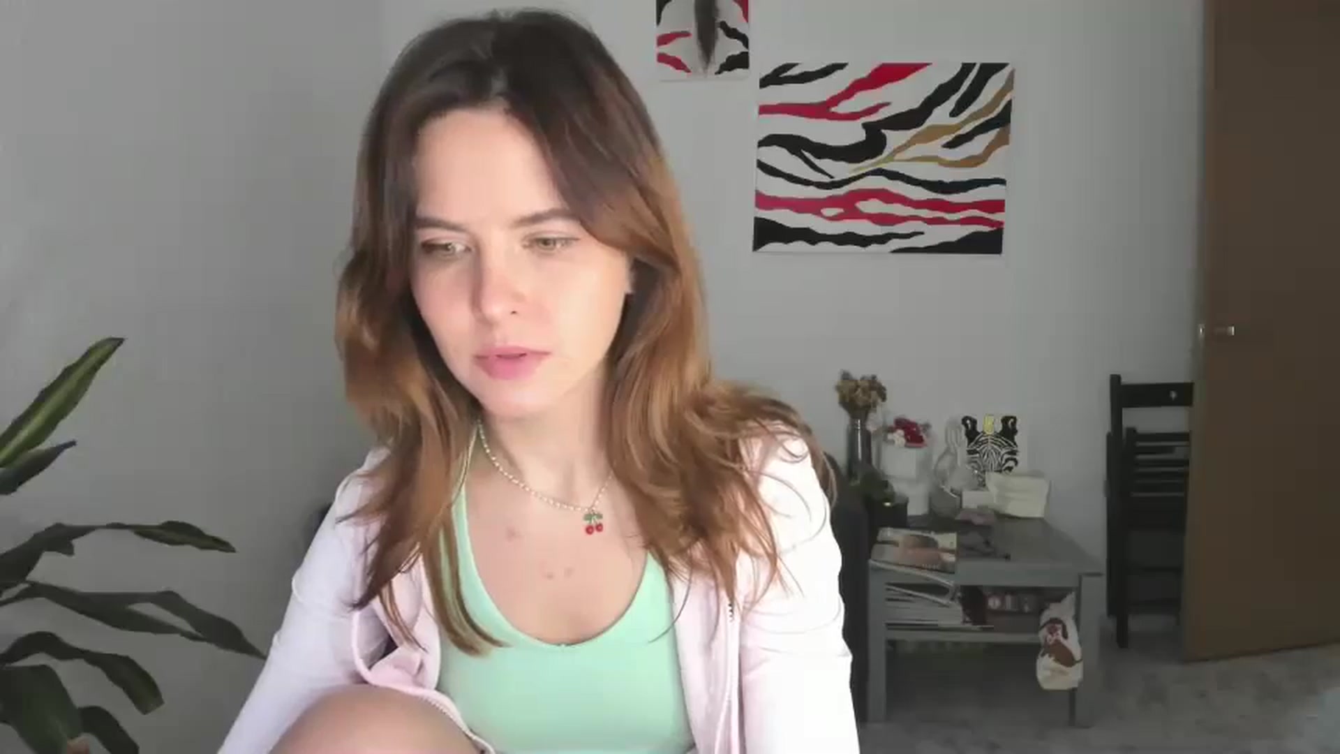 Gallery image thumbnail from AhahaGirl's myfreecams stream on, 05/05/2026, 17:43 image 14 of 20